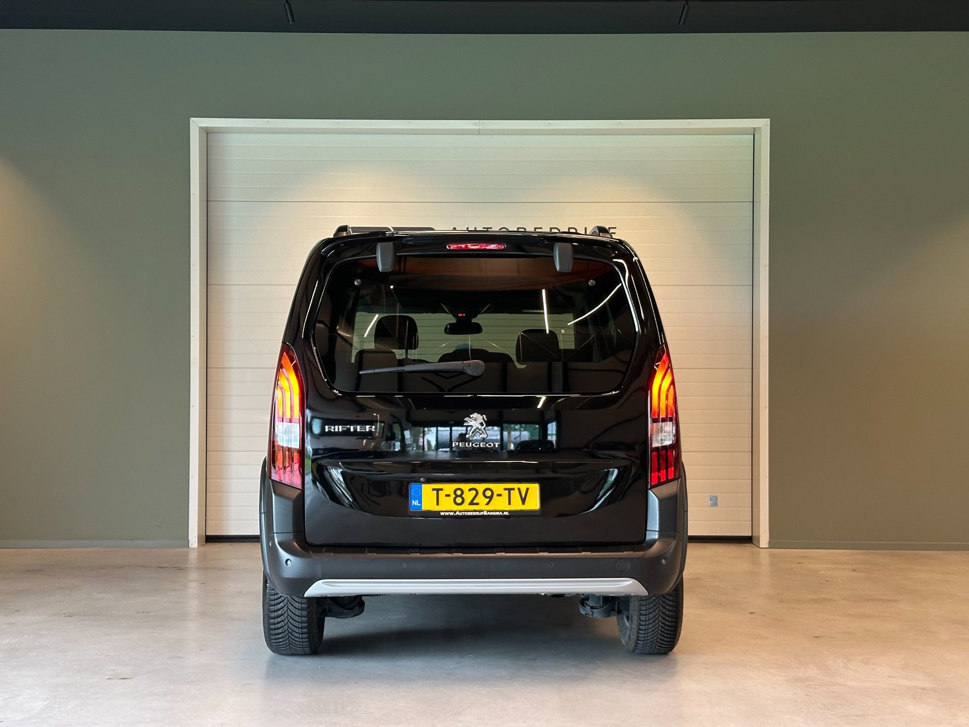 Foto van Peugeot Rifter