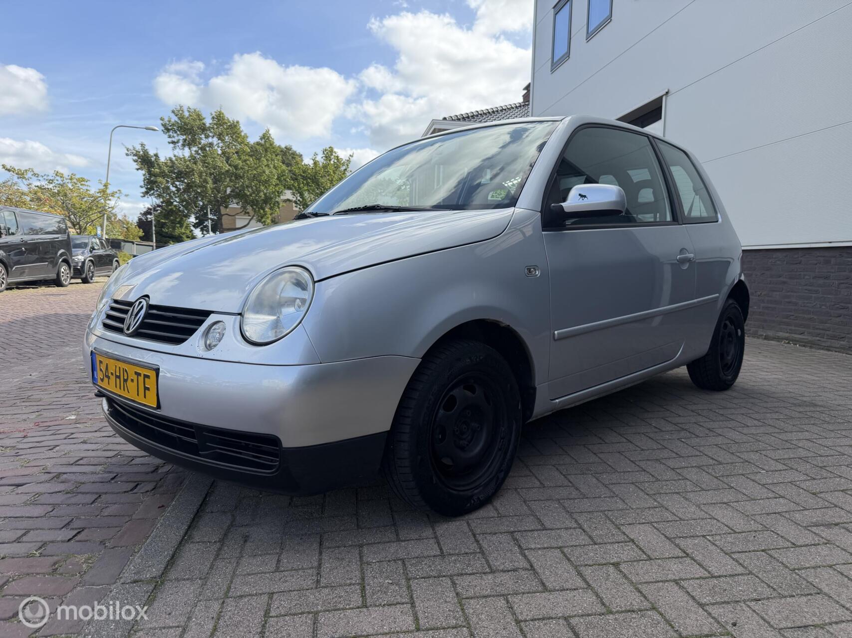 Volkswagen Lupo 1.4-16V Trendline AUTOMAAT 2001 - voorkant