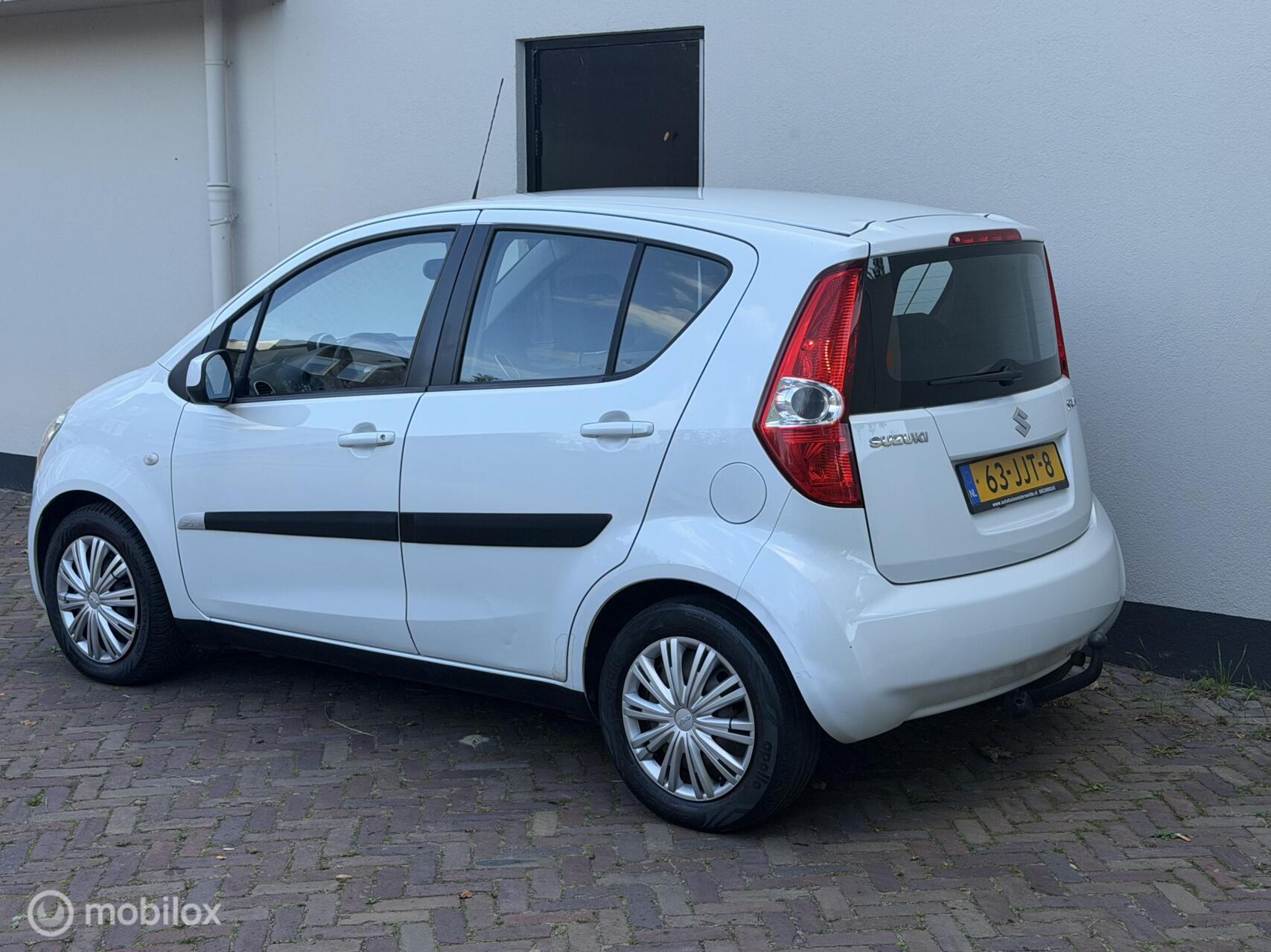 Foto van Suzuki Splash
