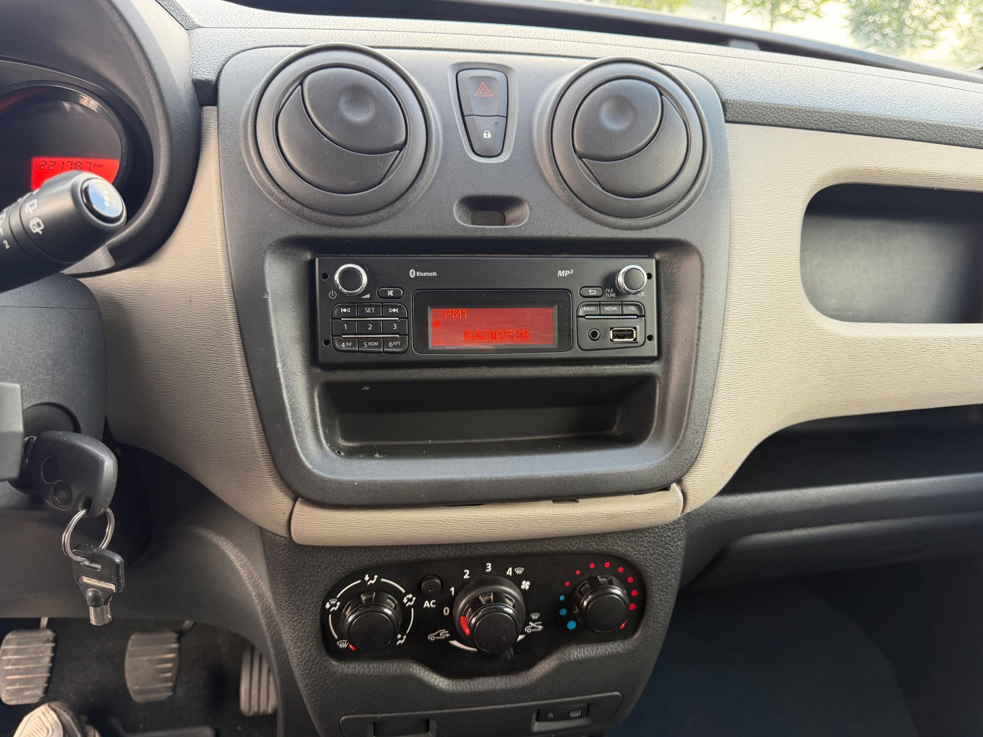 Foto van Dacia Dokker