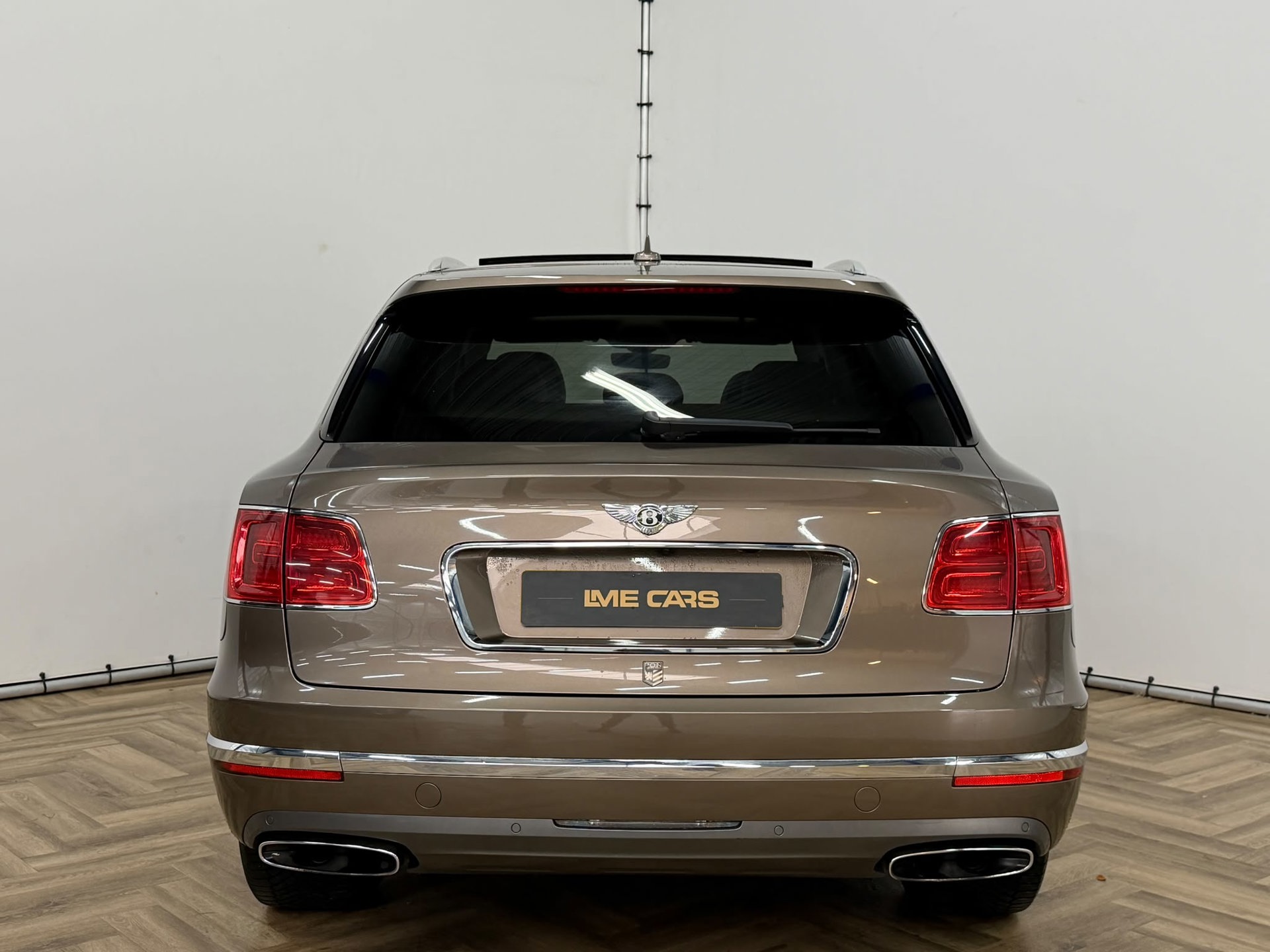 Foto van Bentley Bentayga