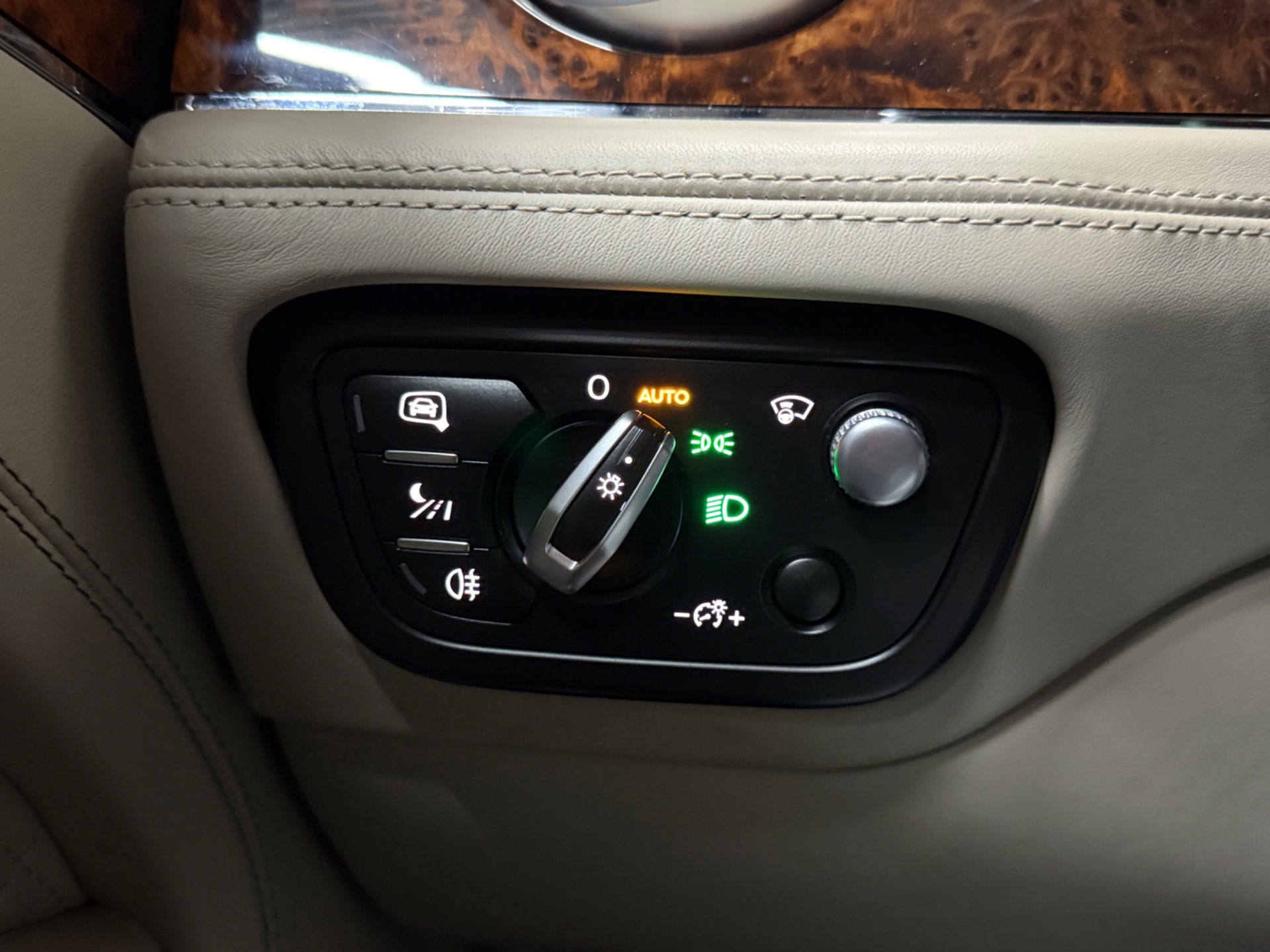 Foto van Bentley Bentayga