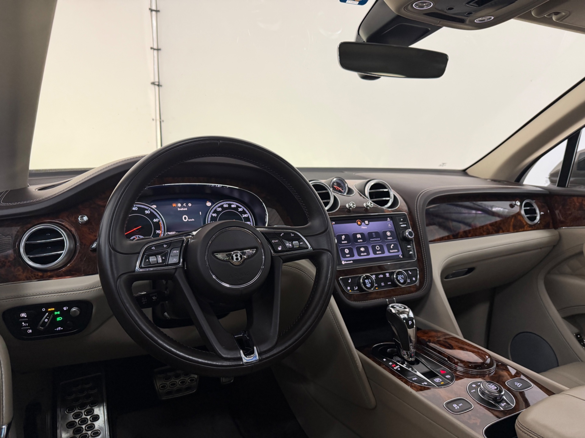 Foto van Bentley Bentayga