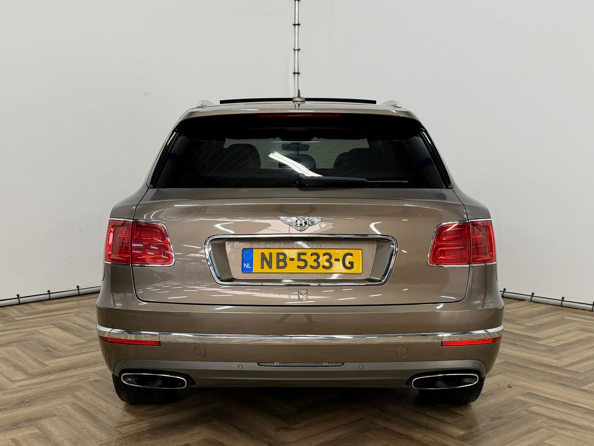 Foto van Bentley Bentayga