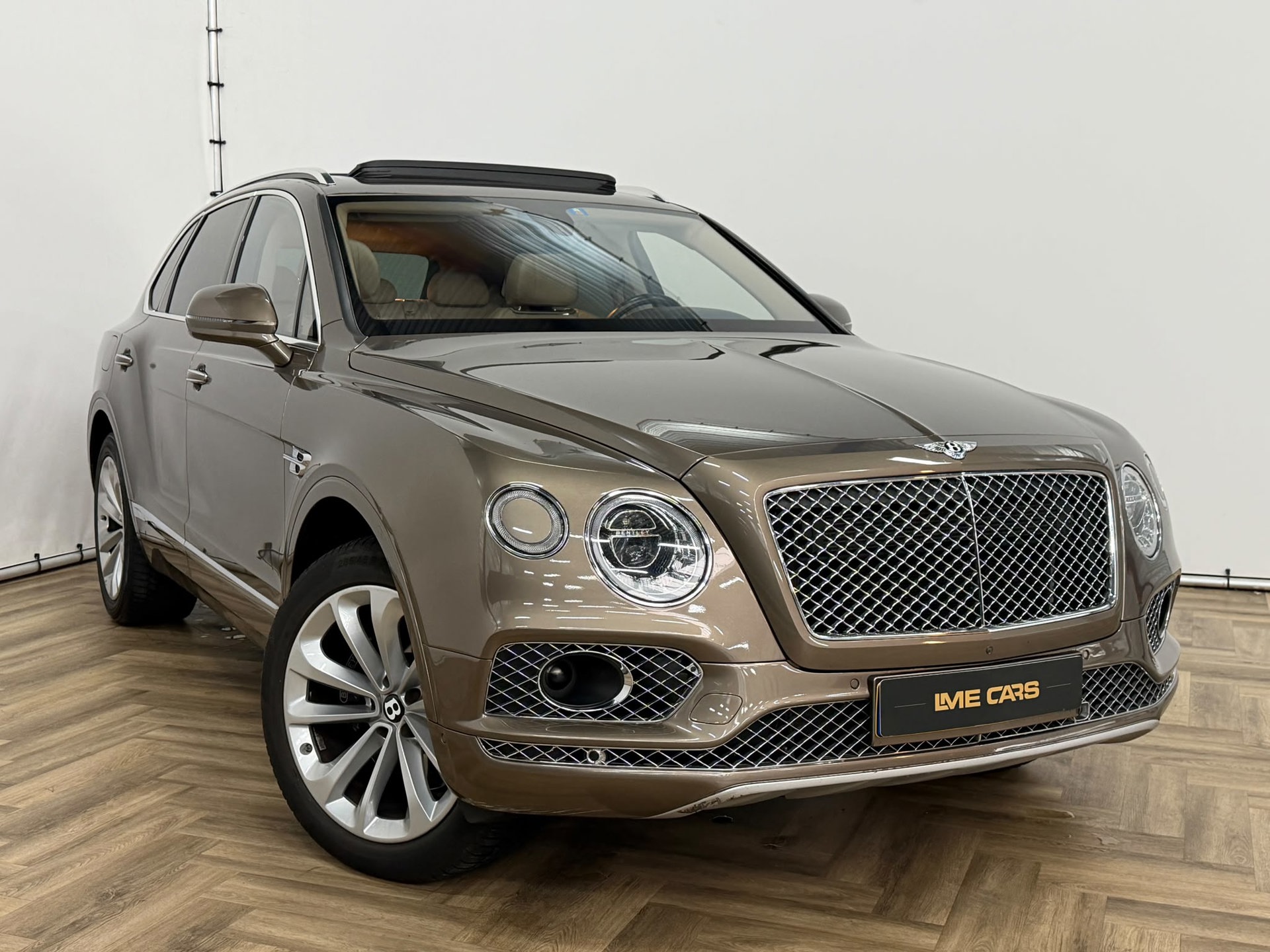 Foto van Bentley Bentayga