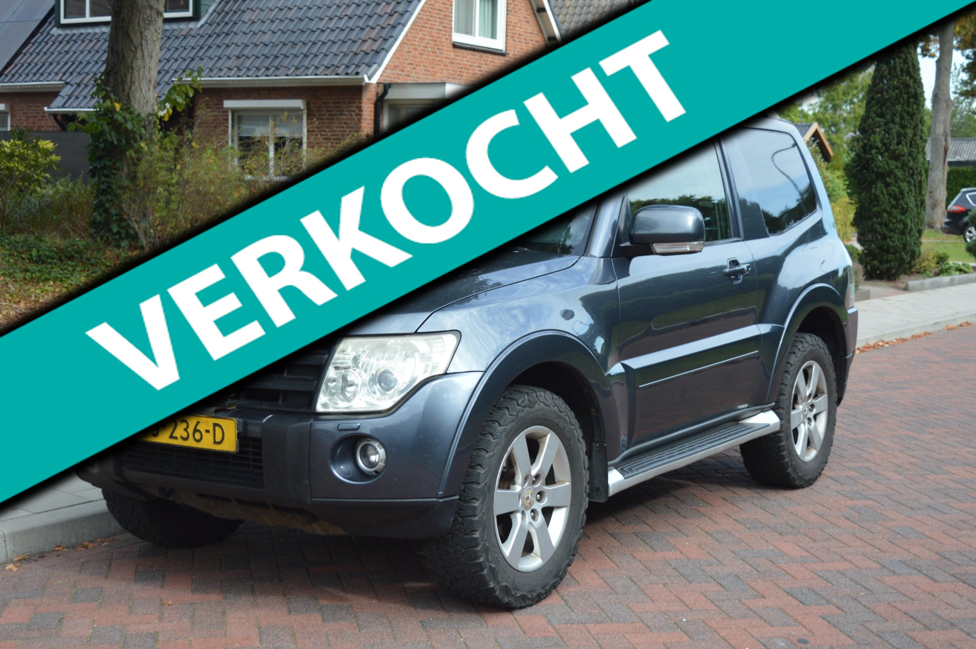 Mitsubishi Mitsubishi Pajero 3.2 DI-D Invite High Roof Van MARGE INRUILKOOPJE 2007 - voorkant