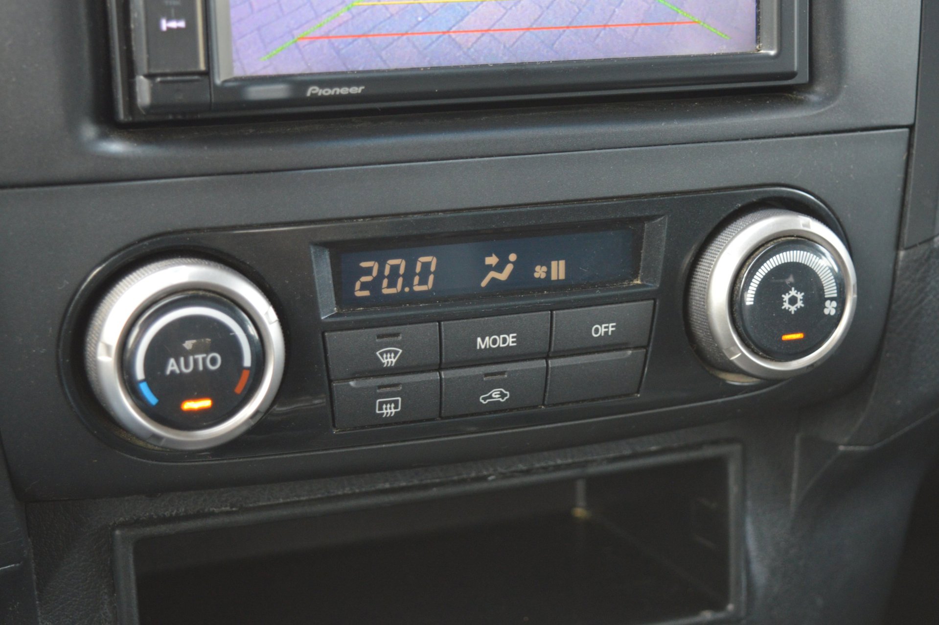 Foto van Mitsubishi Mitsubishi Pajero
