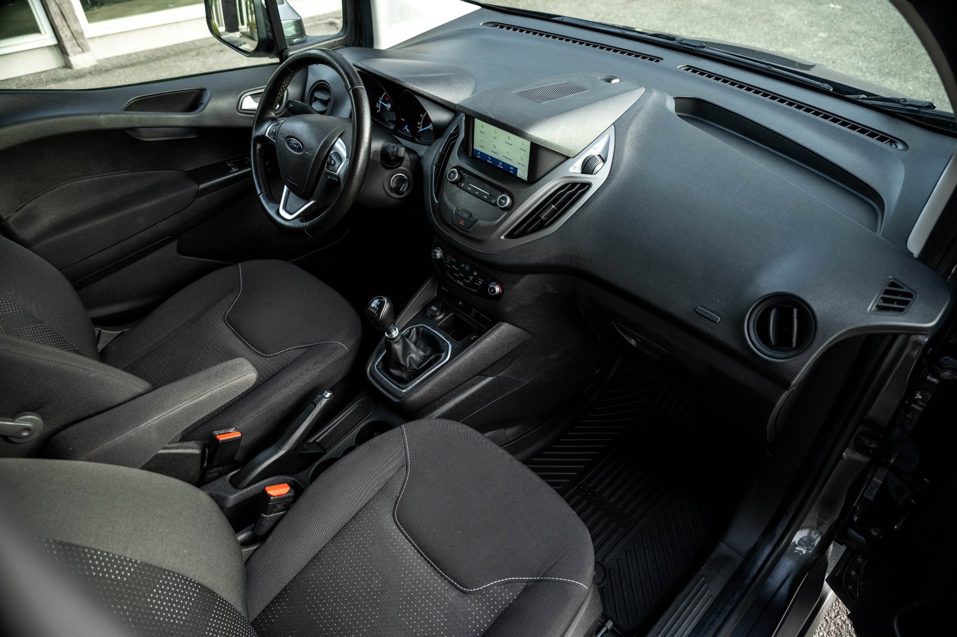 Foto van Ford Transit Courier