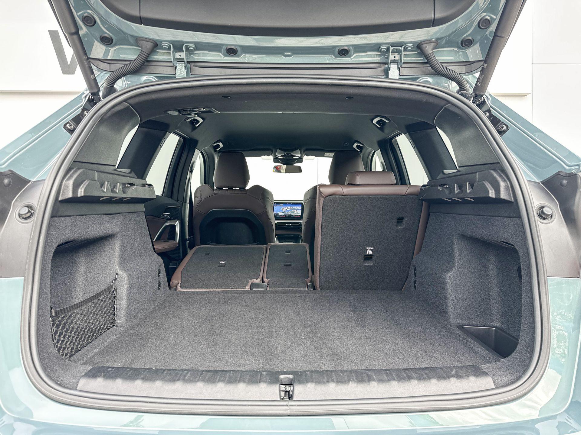 Foto van BMW X1 Xdrive23i