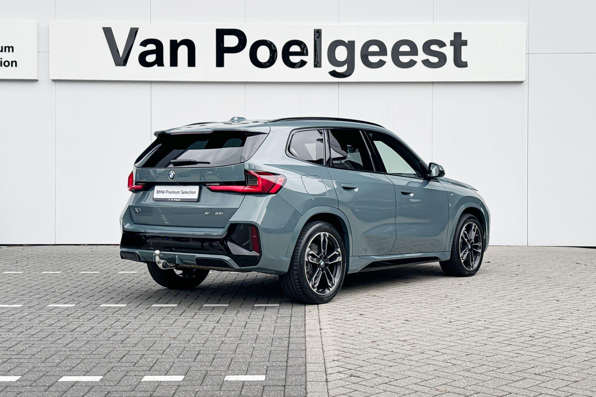 Foto van BMW X1 Xdrive23i