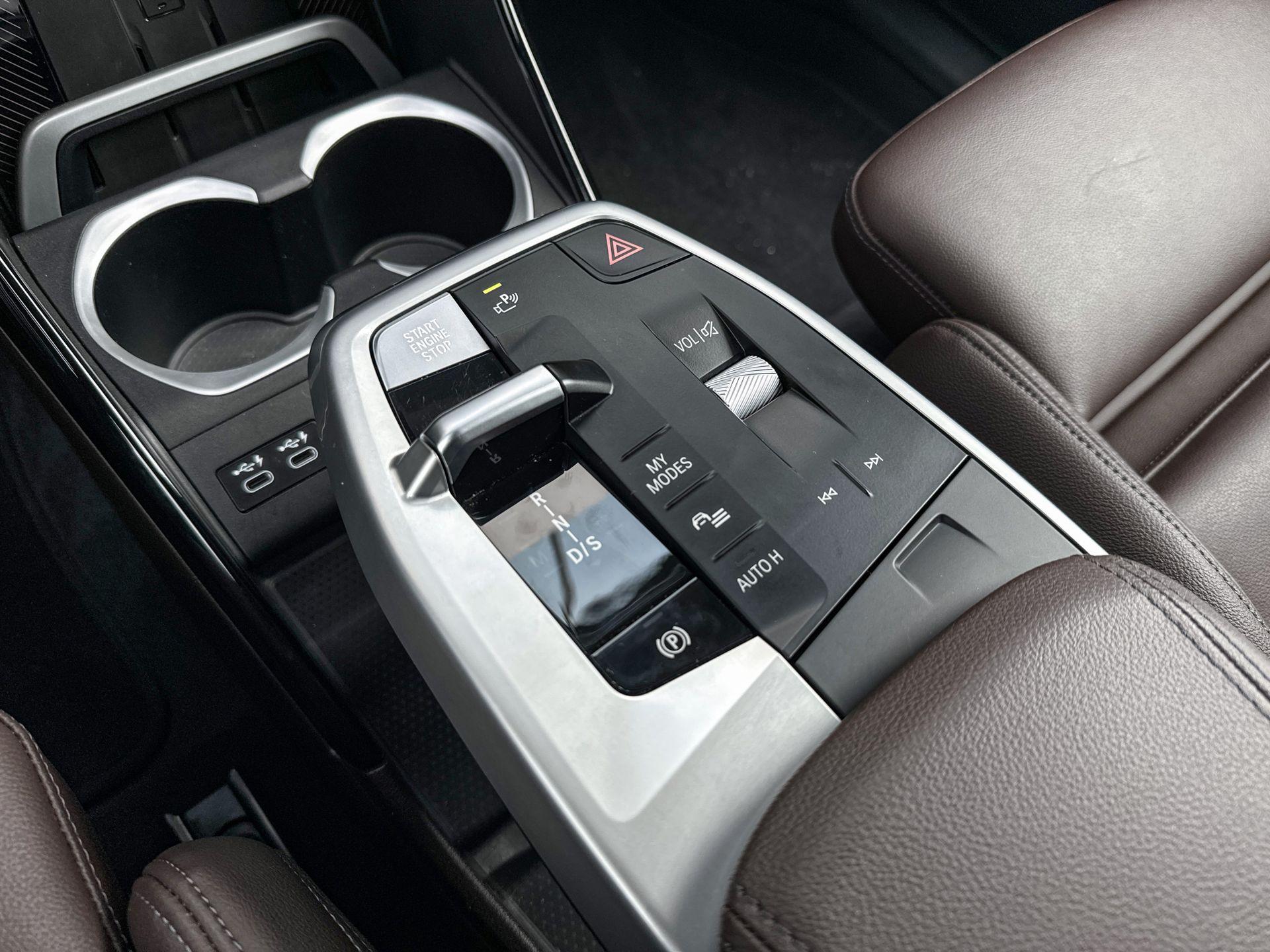 Foto van BMW X1 Xdrive23i