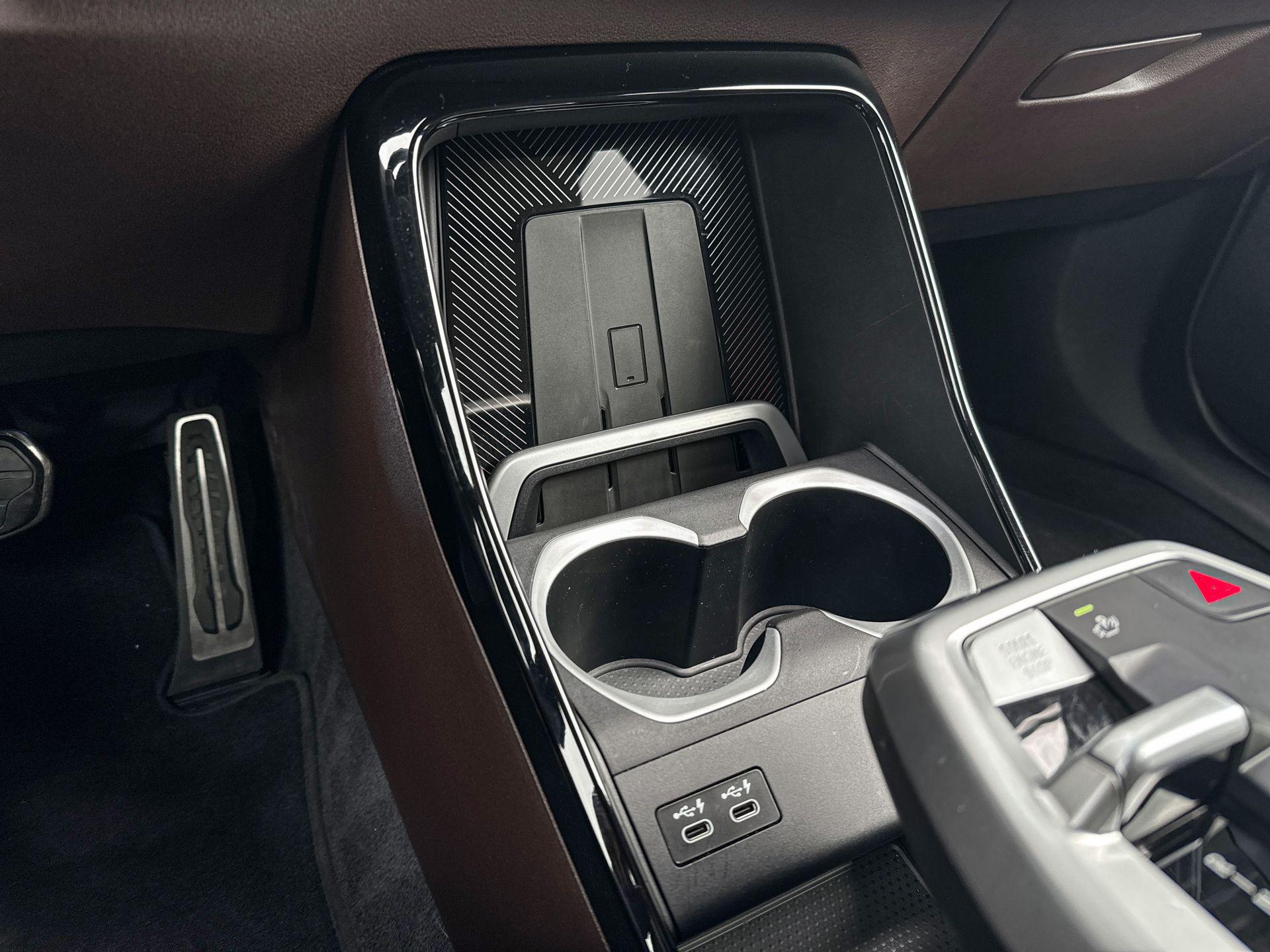 Foto van BMW X1 Xdrive23i