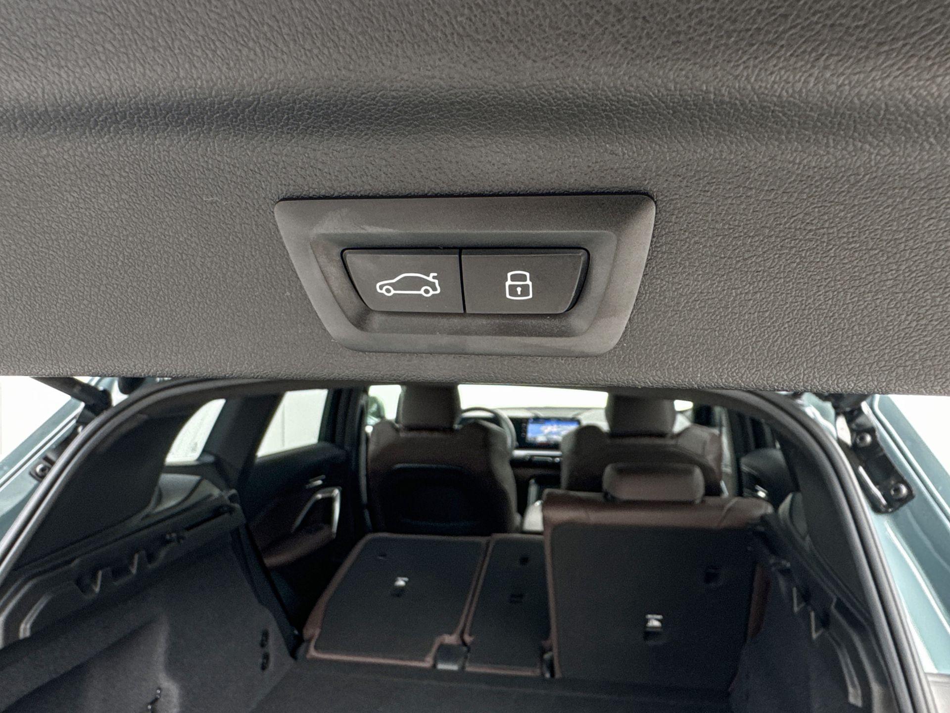 Foto van BMW X1 Xdrive23i