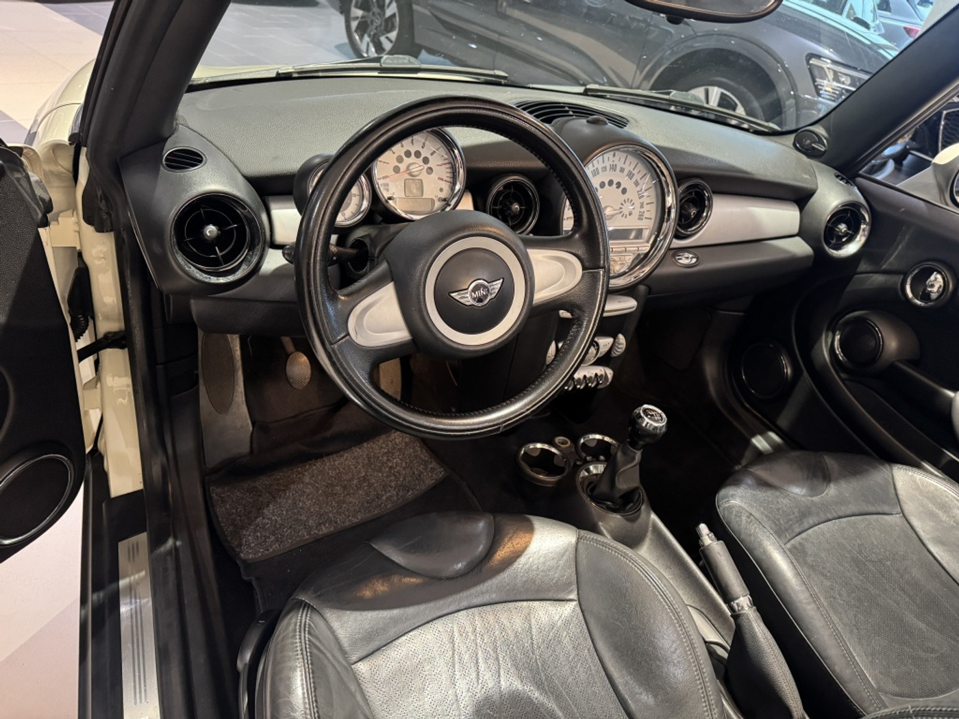 Foto van Mini Cooper Cabrio