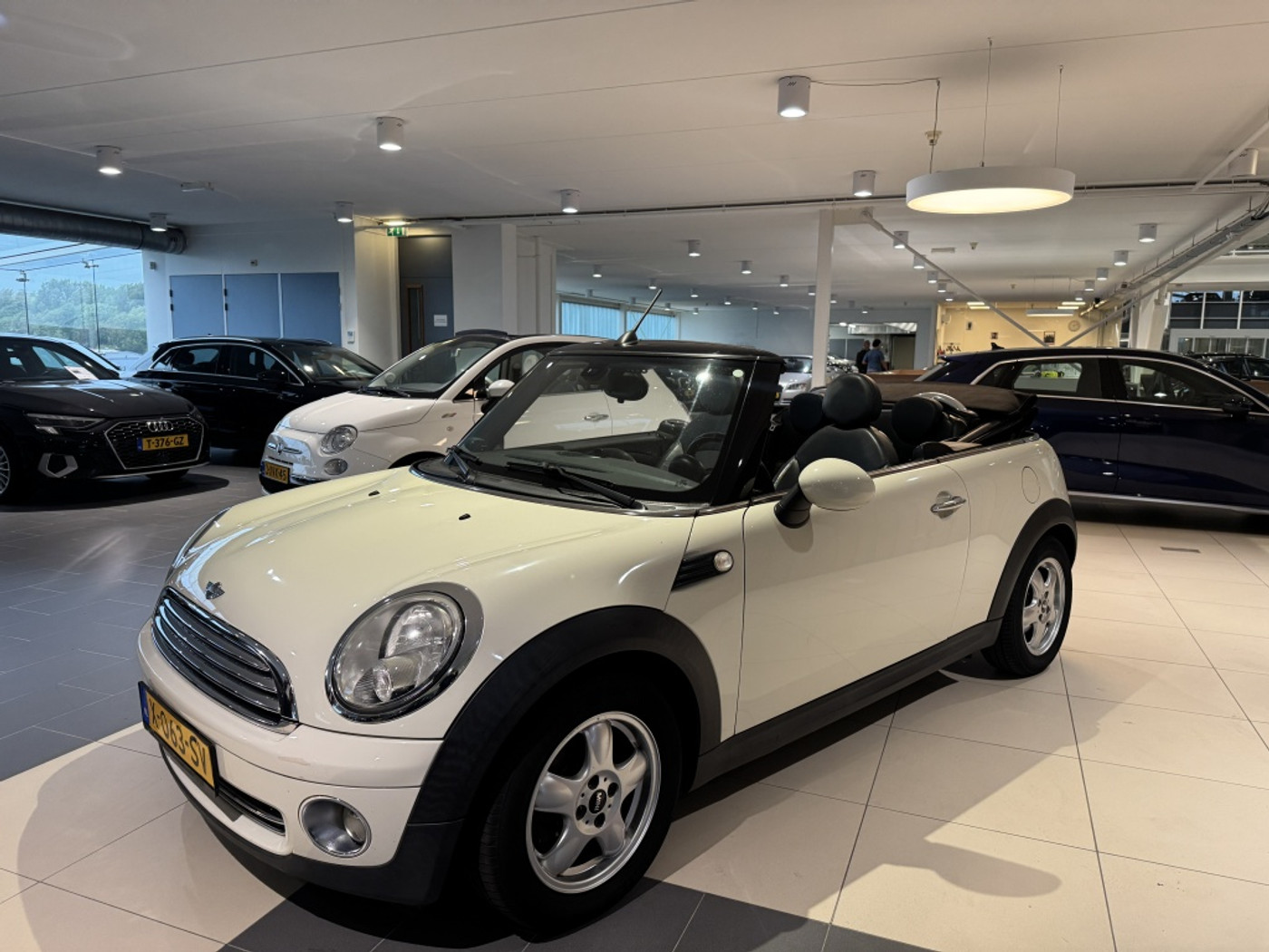Foto van Mini Cooper Cabrio