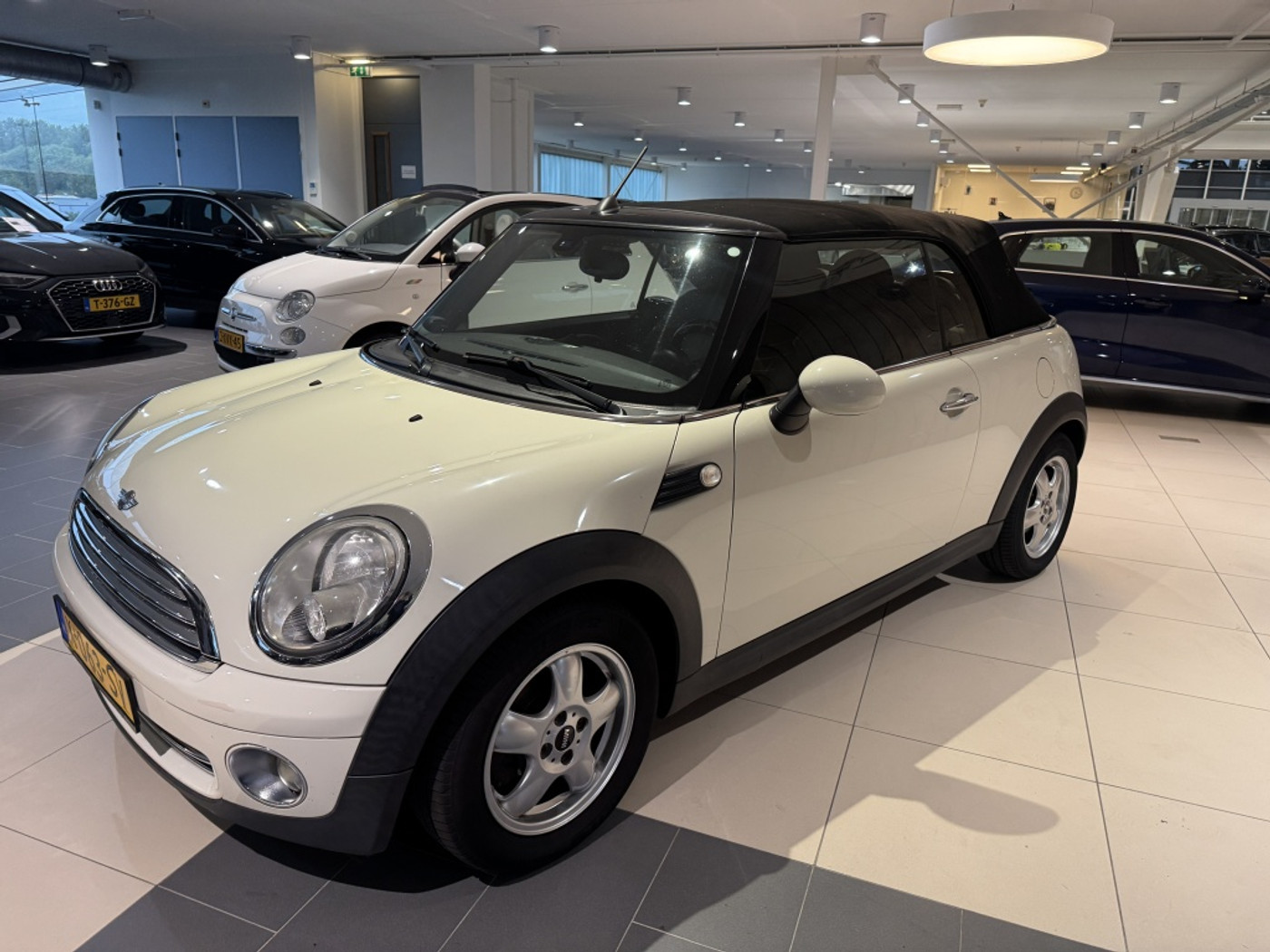 Foto van Mini Cooper Cabrio