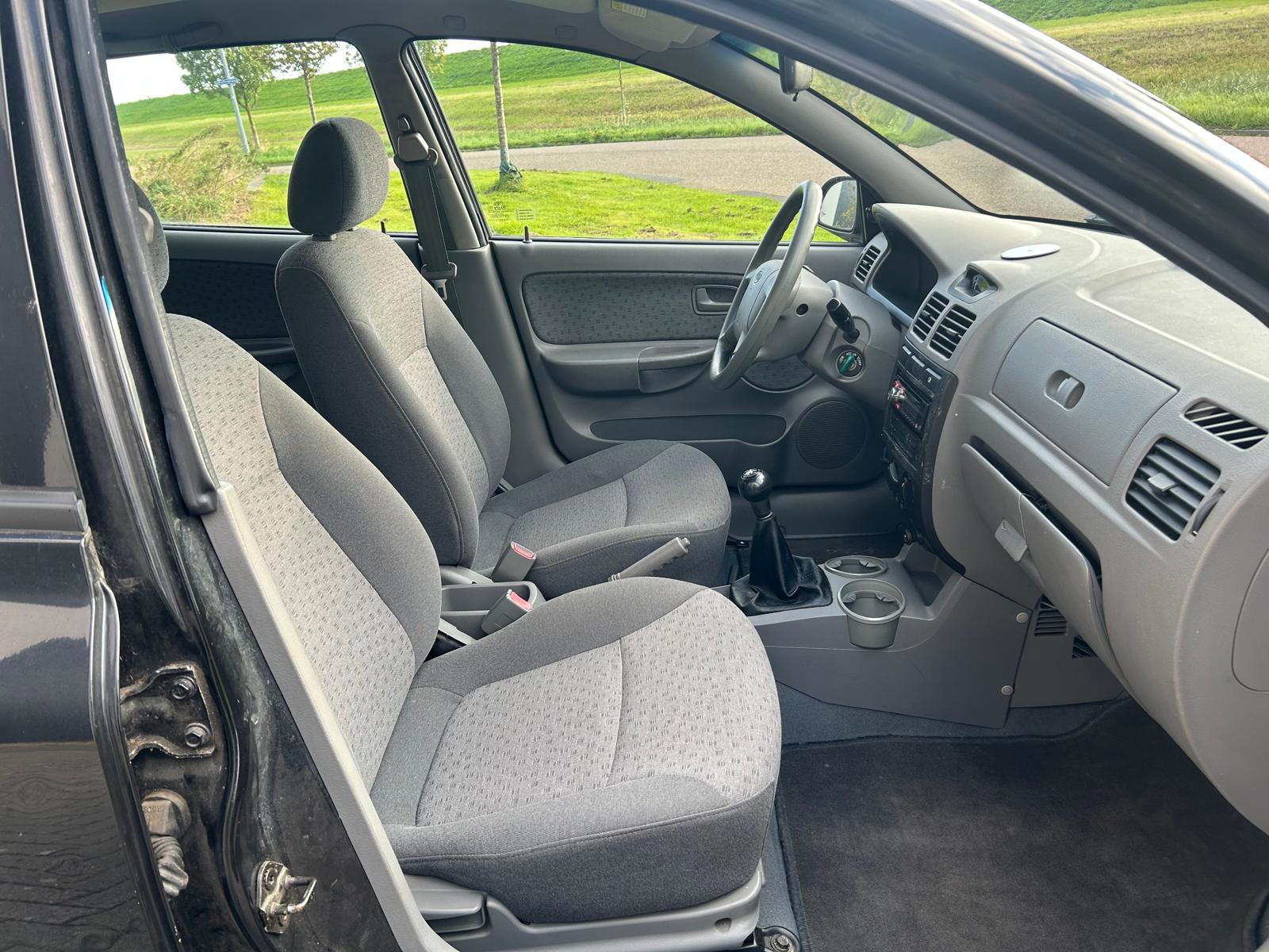 Foto van Kia Kia Rio