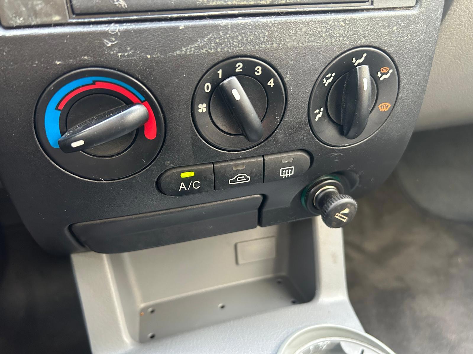 Foto van Kia Kia Rio