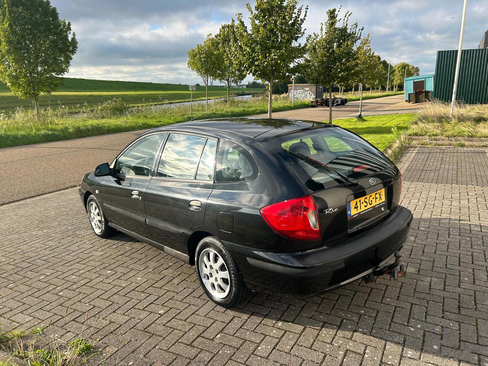 Foto van Kia Kia Rio