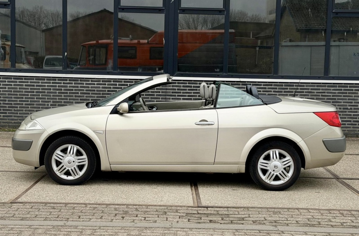 Foto van Renault Mégane Coupé-cabriolet