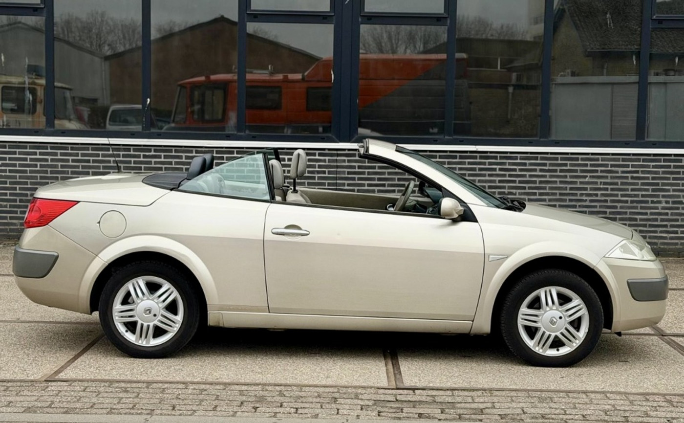 Foto van Renault Mégane Coupé-cabriolet