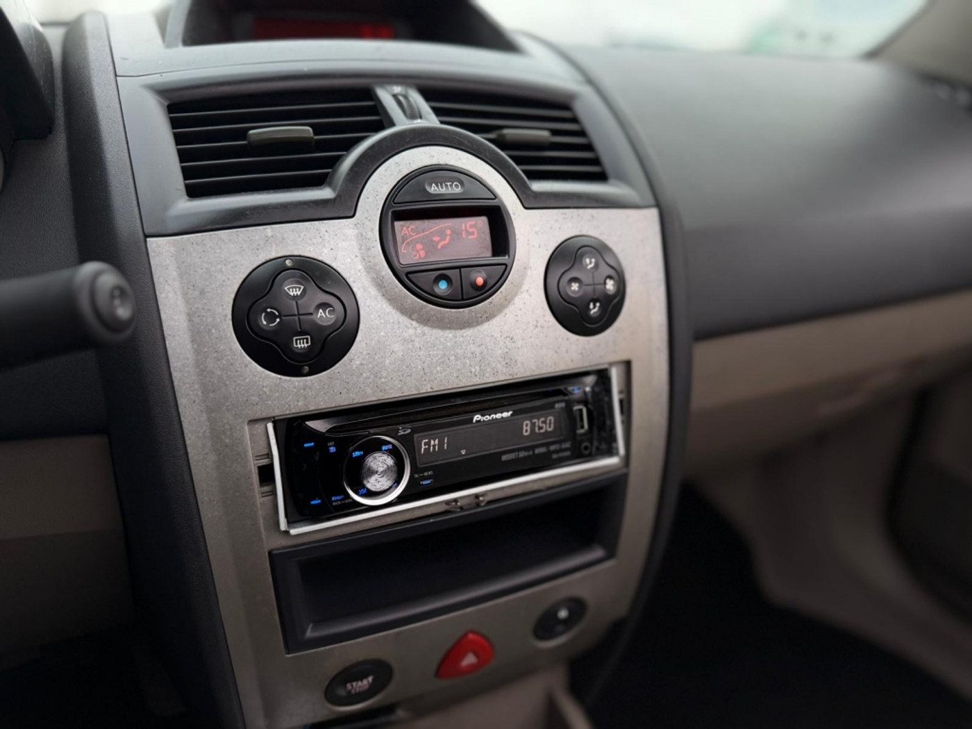 Foto van Renault Mégane Coupé-cabriolet