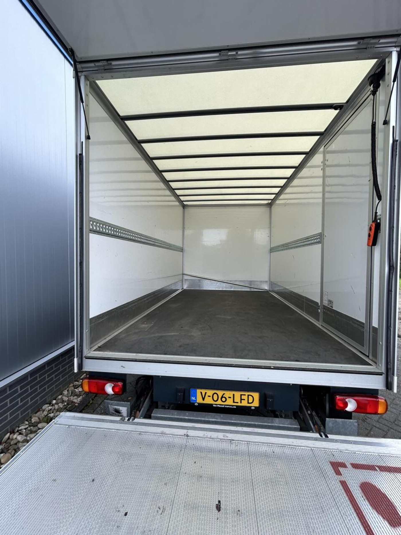 Foto van Maxus Edeliver 9