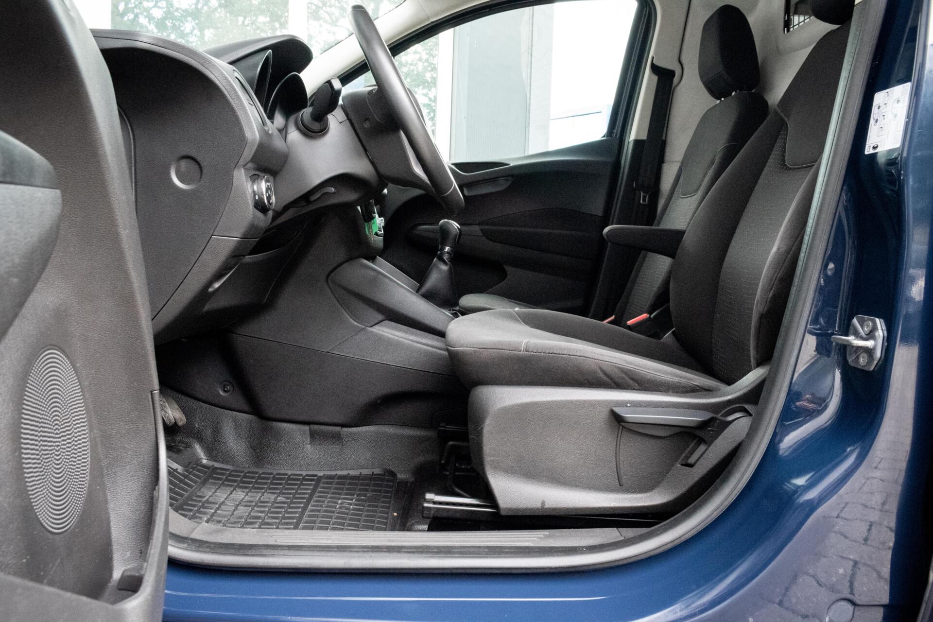 Foto van Ford Transit Courier