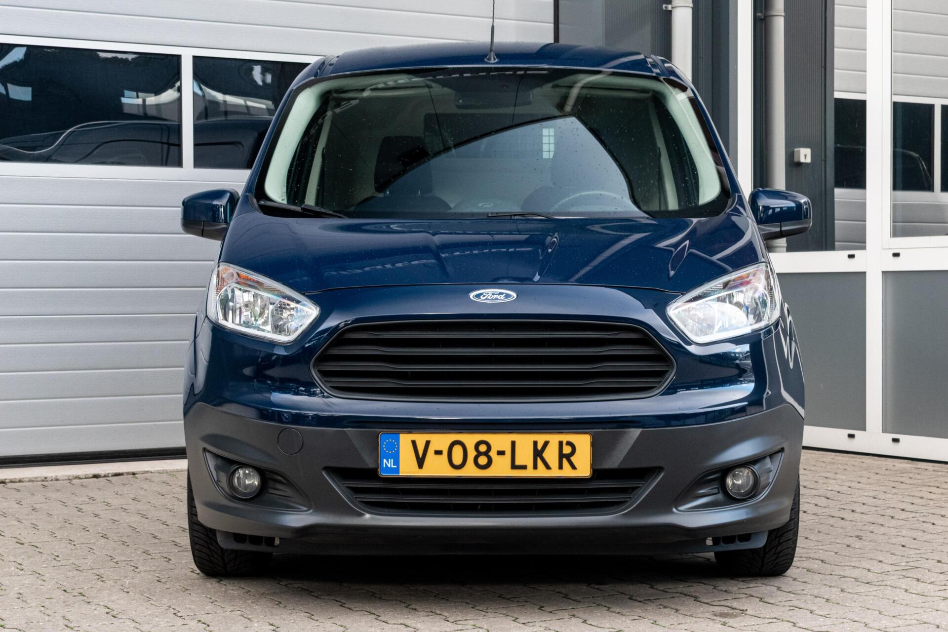 Foto van Ford Transit Courier