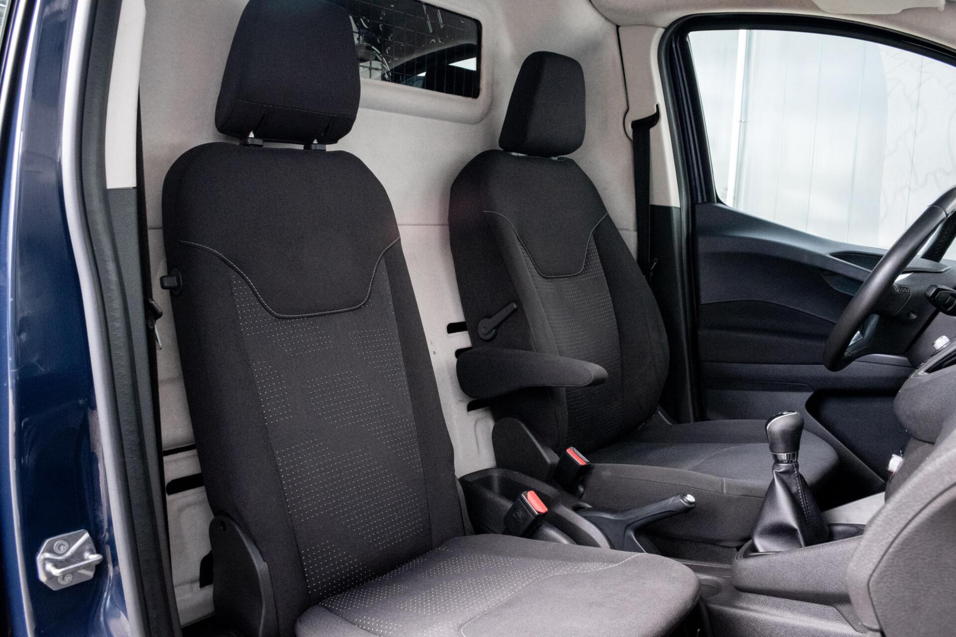 Foto van Ford Transit Courier