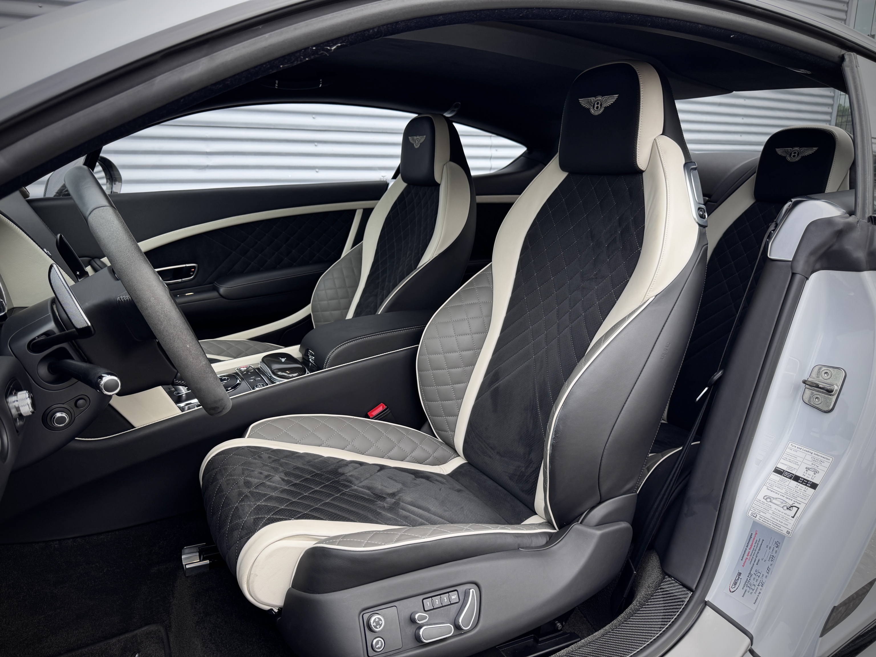 Foto van Bentley Continental GT
