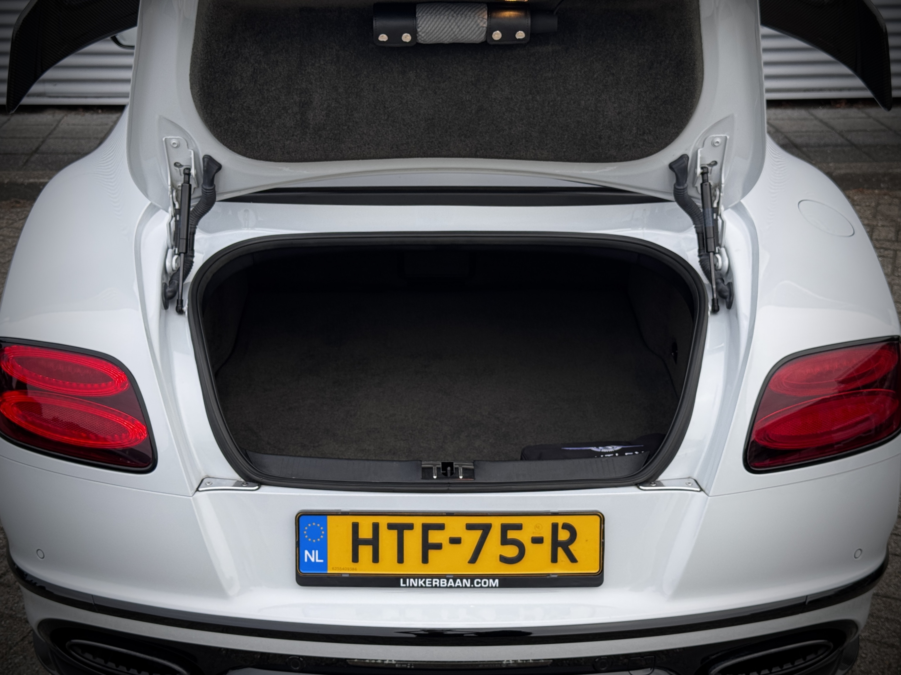 Foto van Bentley Continental GT