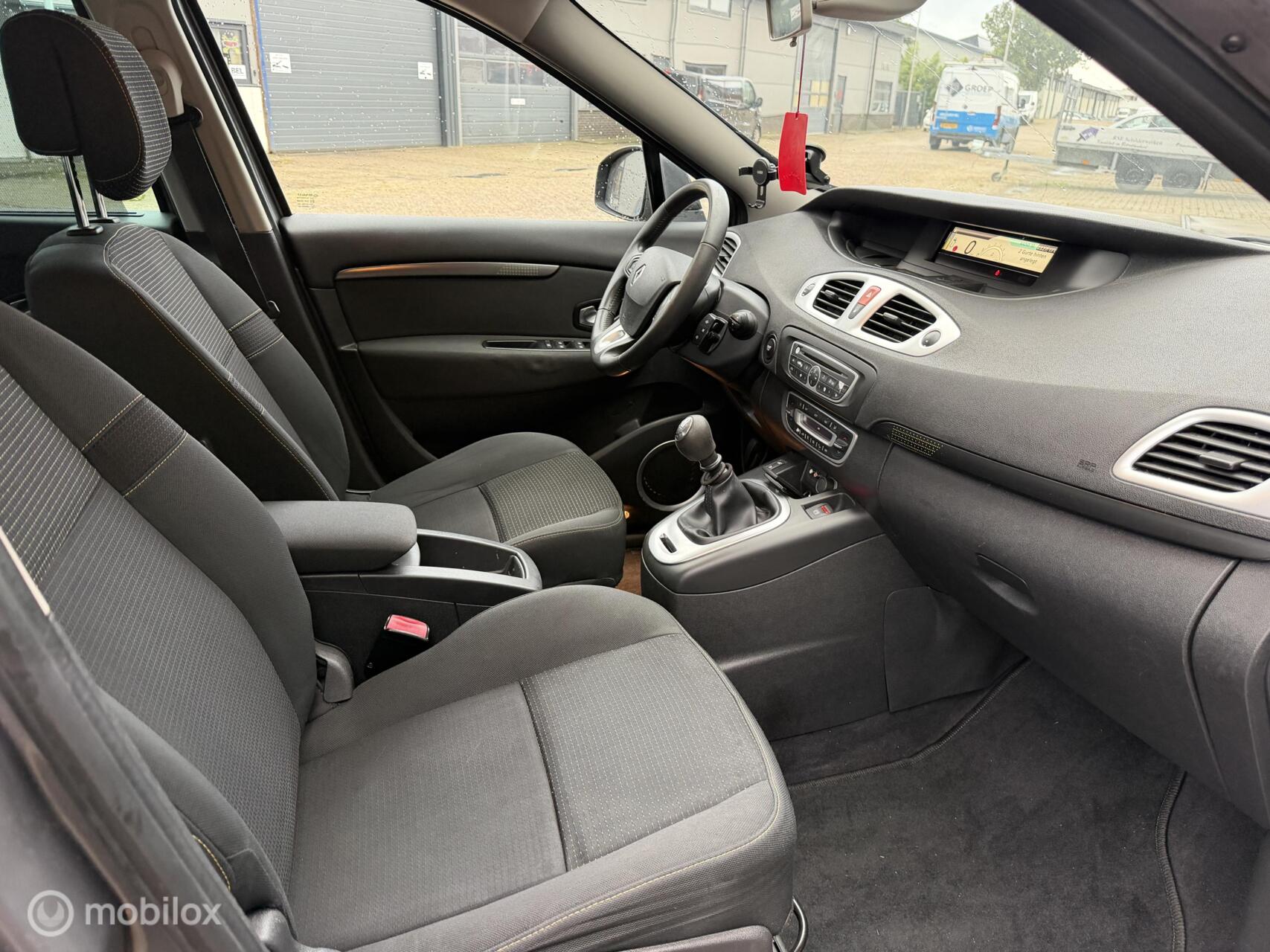 Foto van Renault Scenic