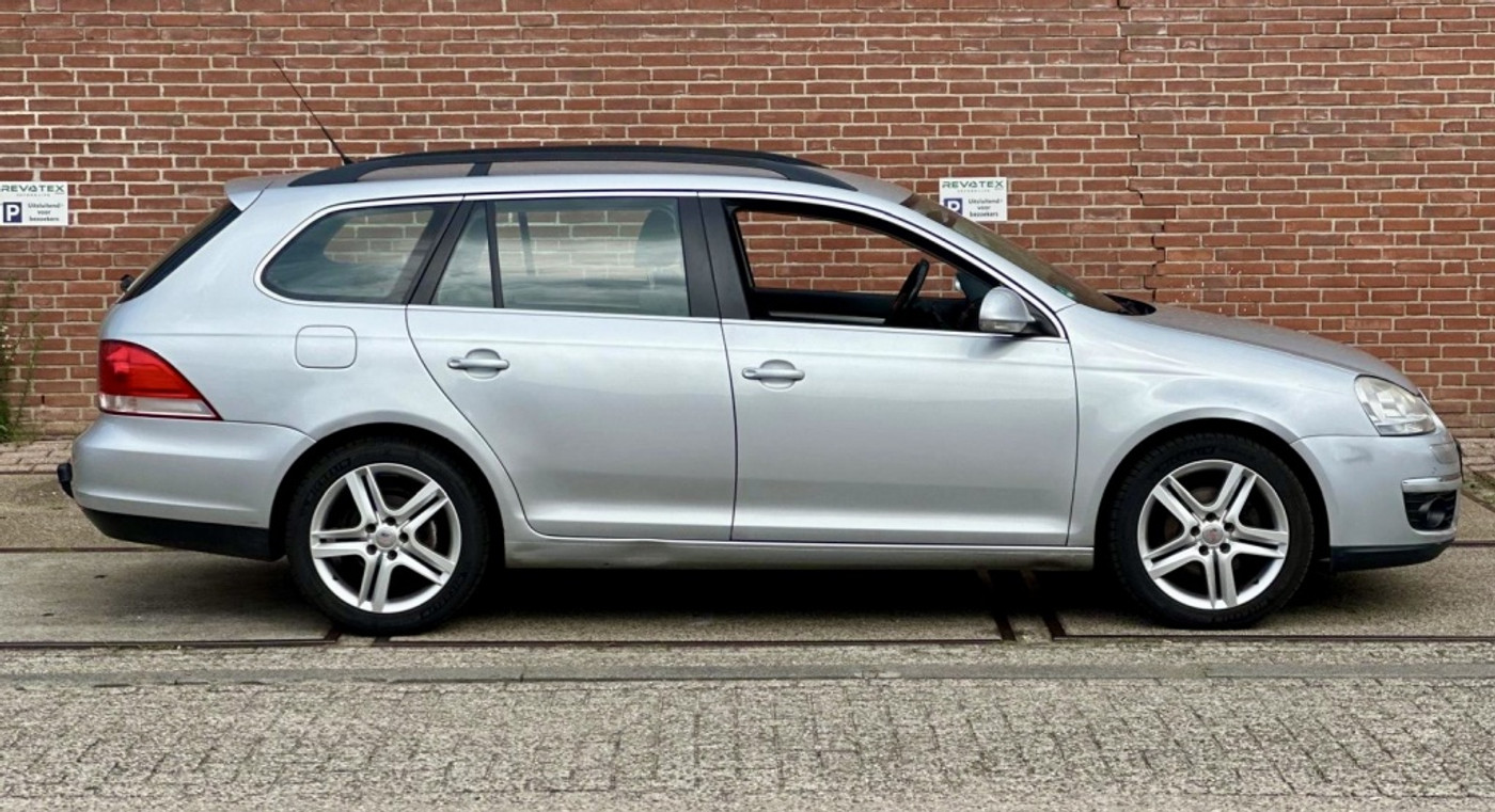 Foto van Volkswagen Golf Variant