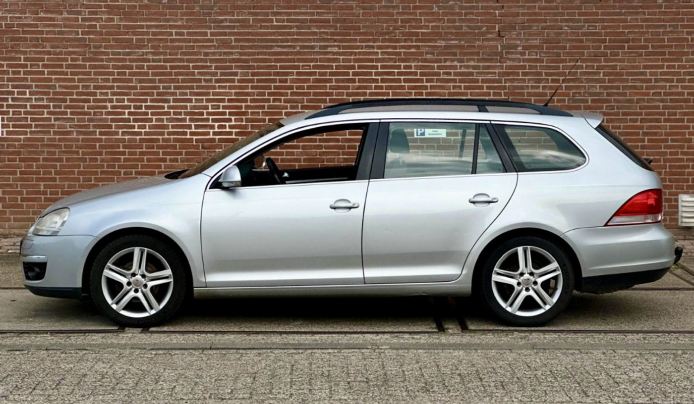 Foto van Volkswagen Golf Variant
