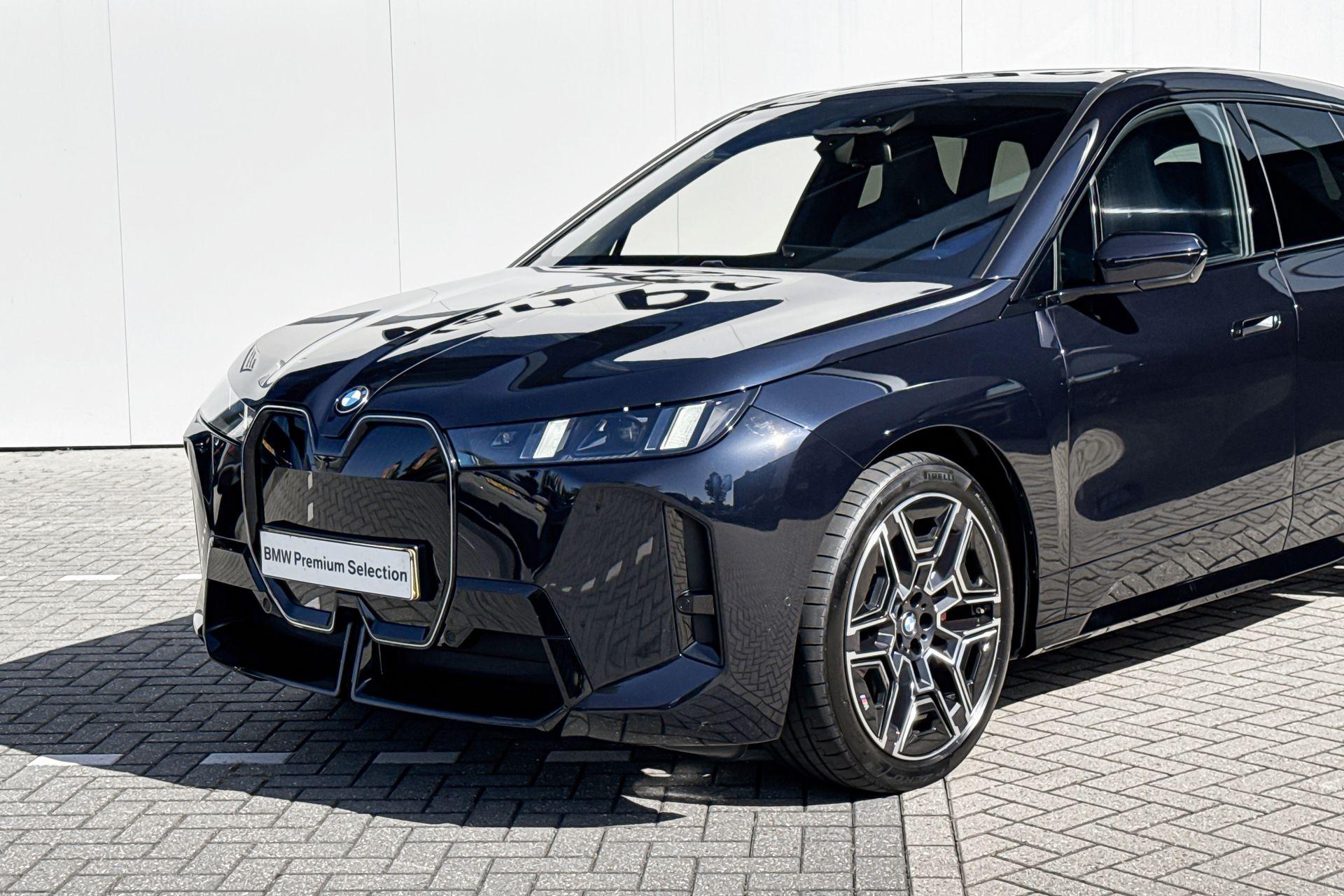 Foto van BMW Ix