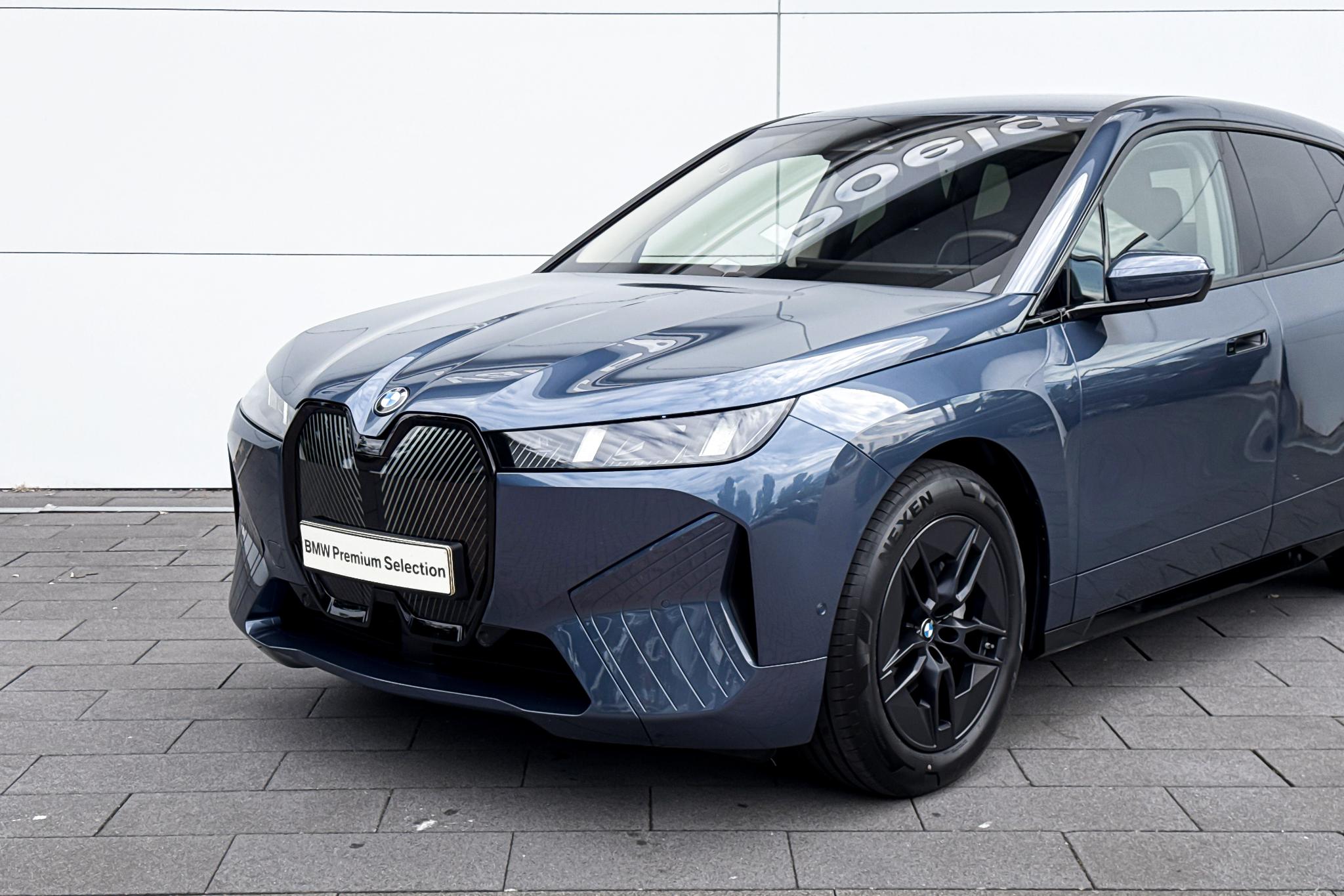 Foto van BMW Ix