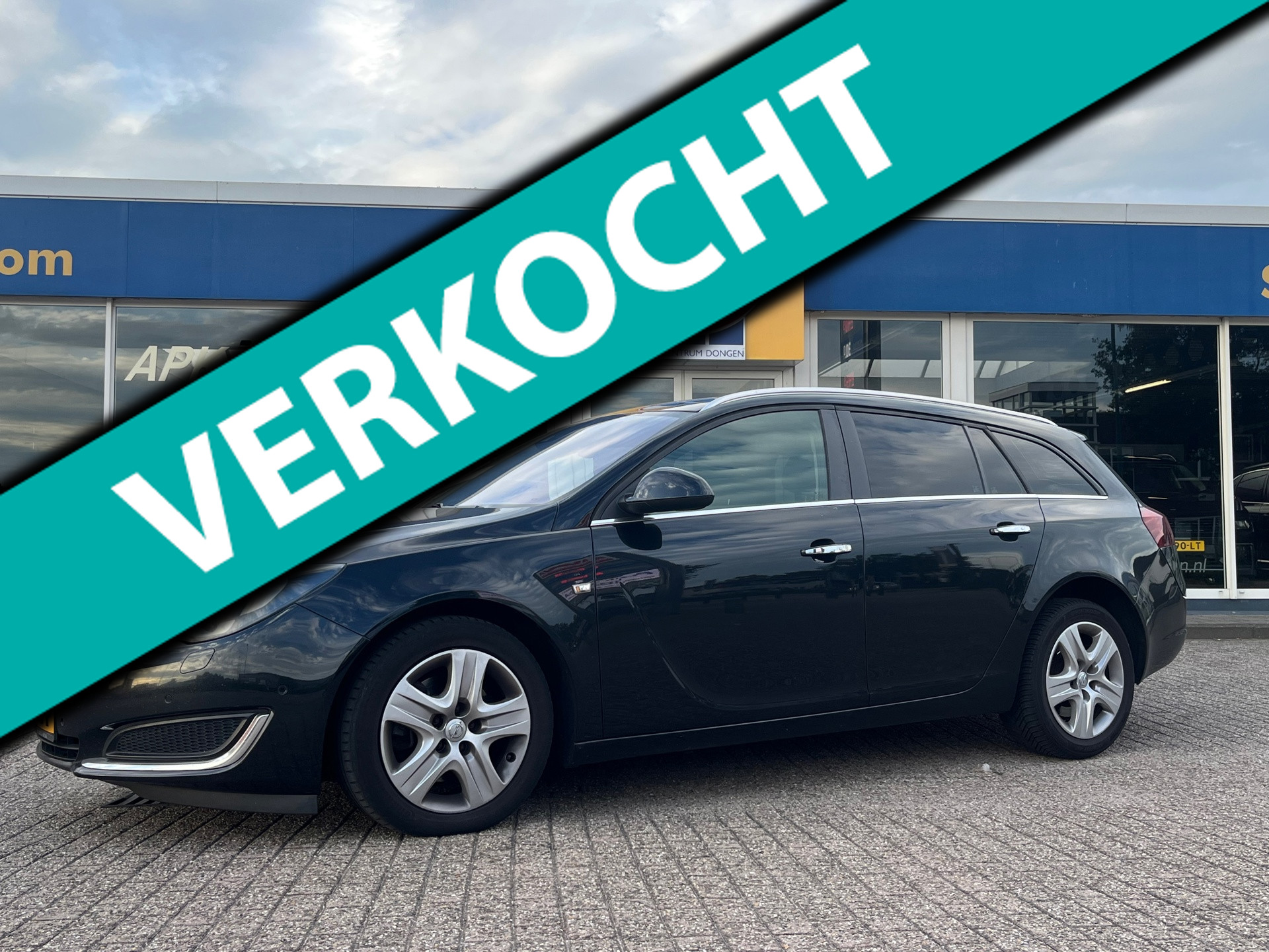 Opel Insignia Sports Tourer 2.0 CDTI Automaat Cosmo | Apk 08-2027 | 2015 - voorkant