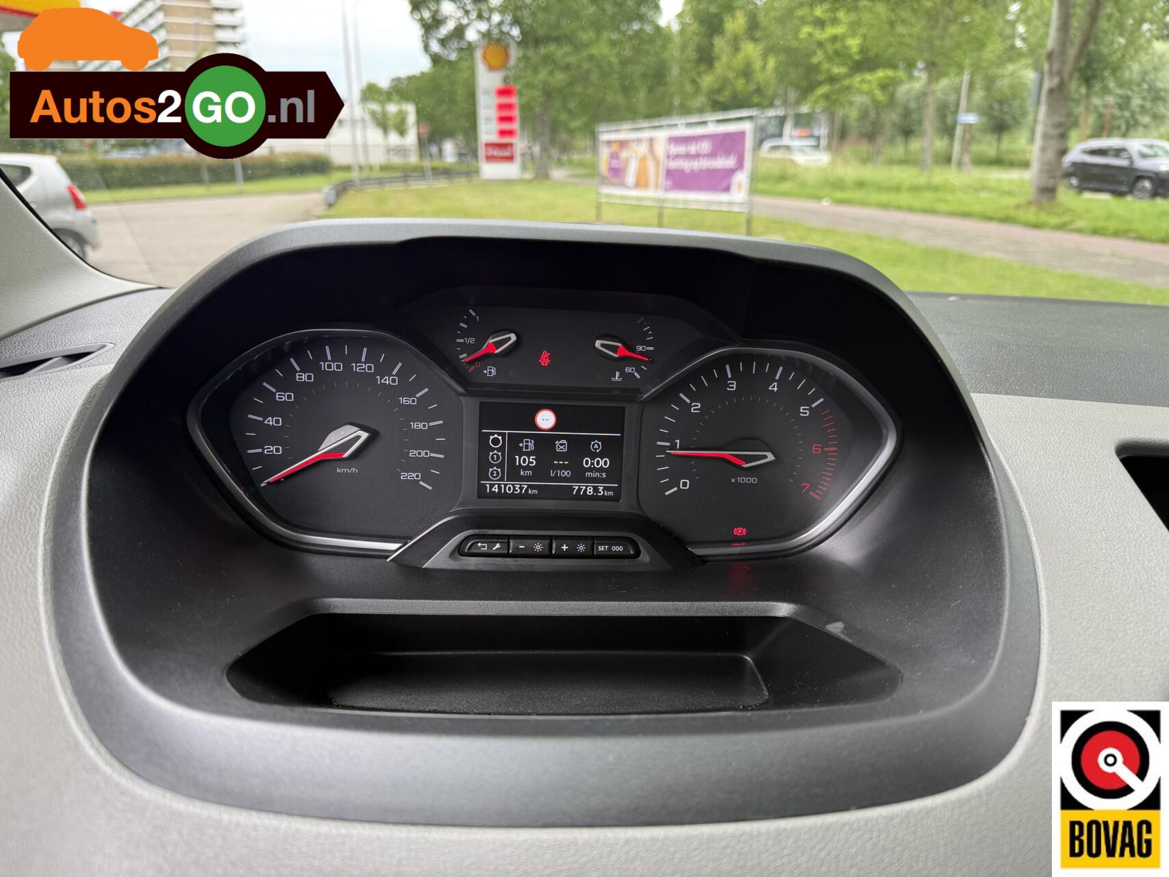 Foto van Peugeot Rifter