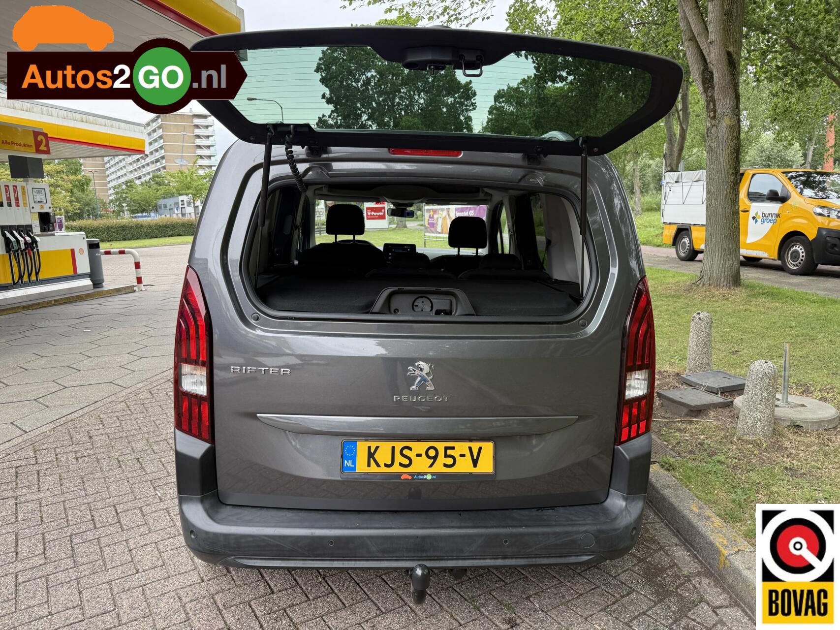 Foto van Peugeot Rifter