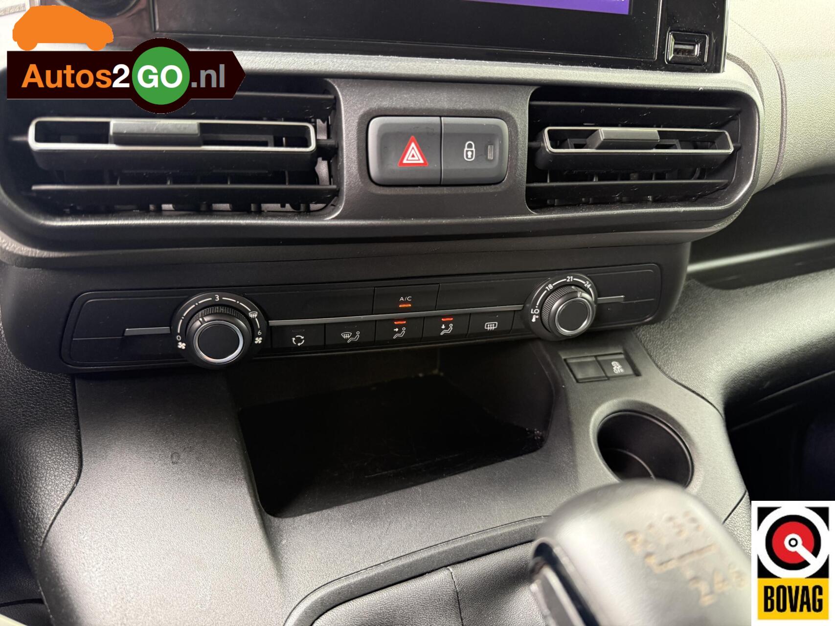 Foto van Peugeot Rifter