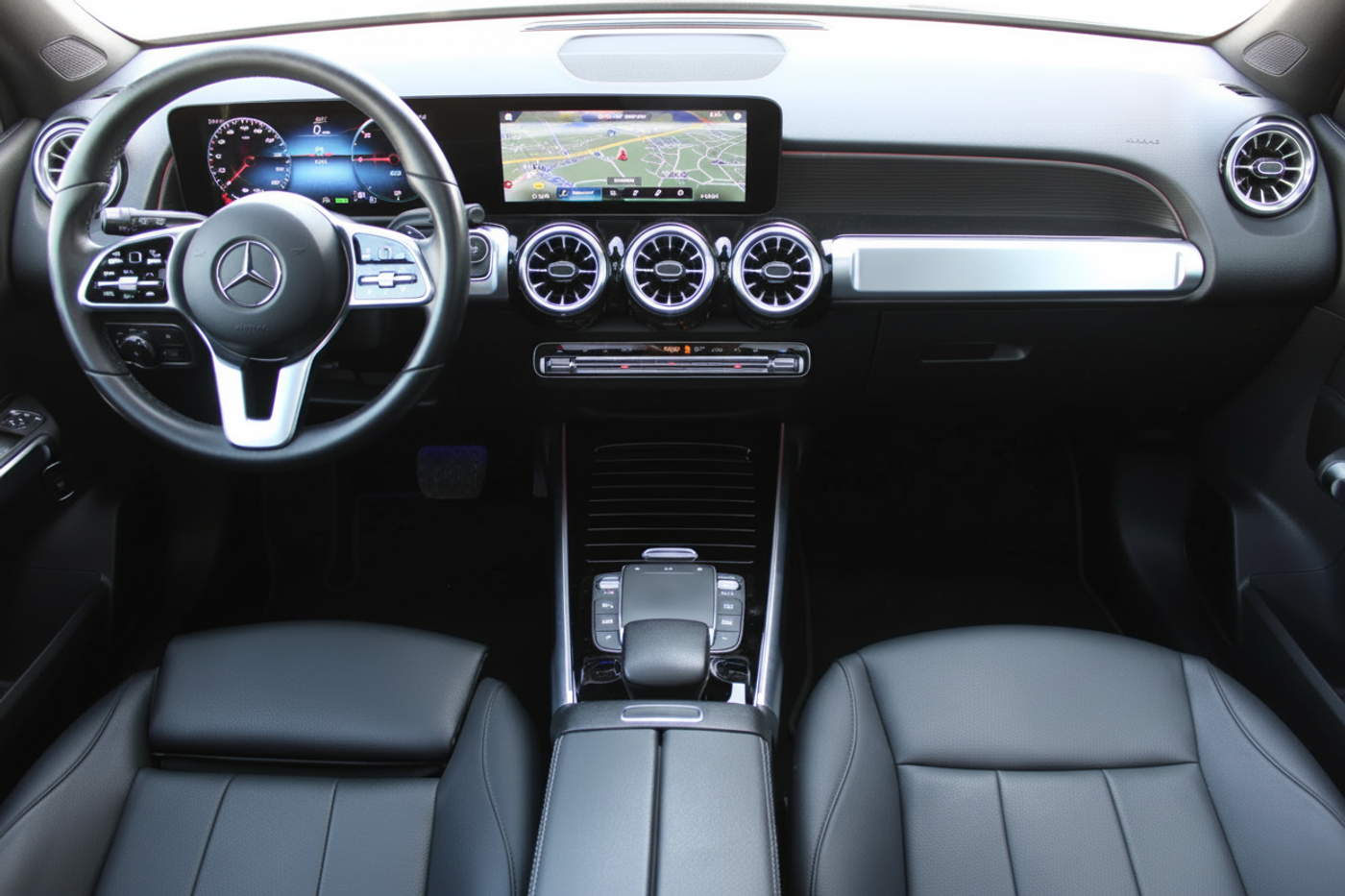 Foto van Mercedes-Benz Eqb