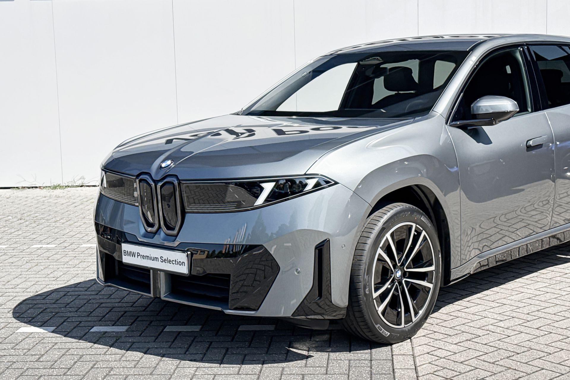 Foto van BMW Ix3