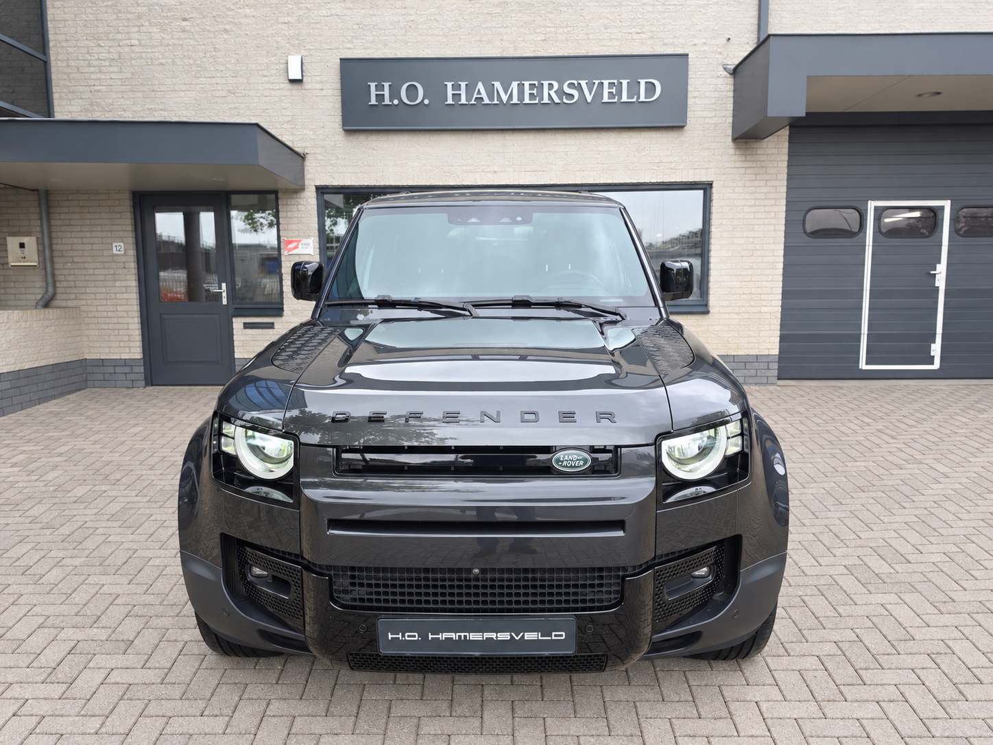 Foto van Land Rover Defender 110