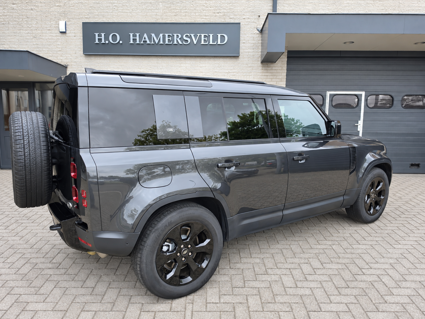 Foto van Land Rover Defender 110