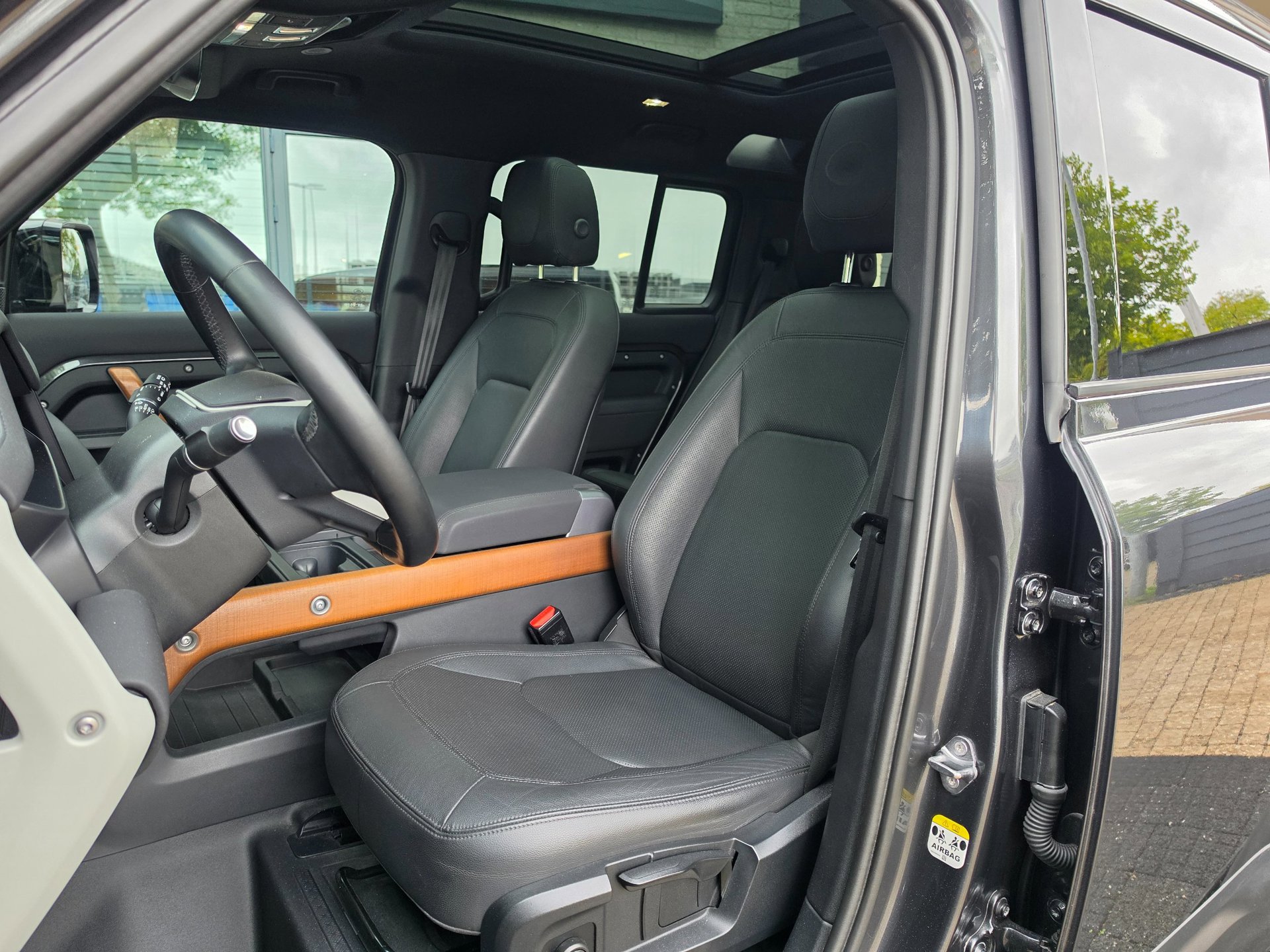 Foto van Land Rover Defender 110