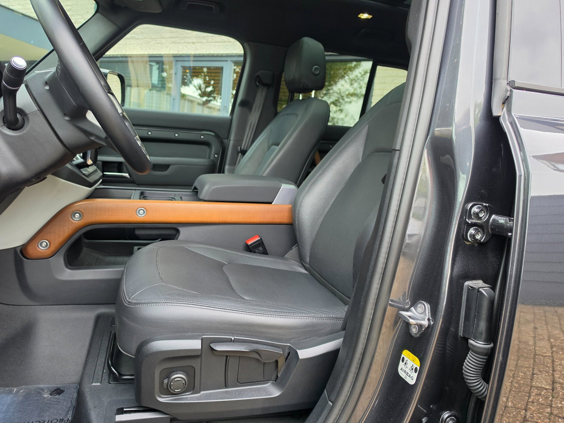 Foto van Land Rover Defender 110