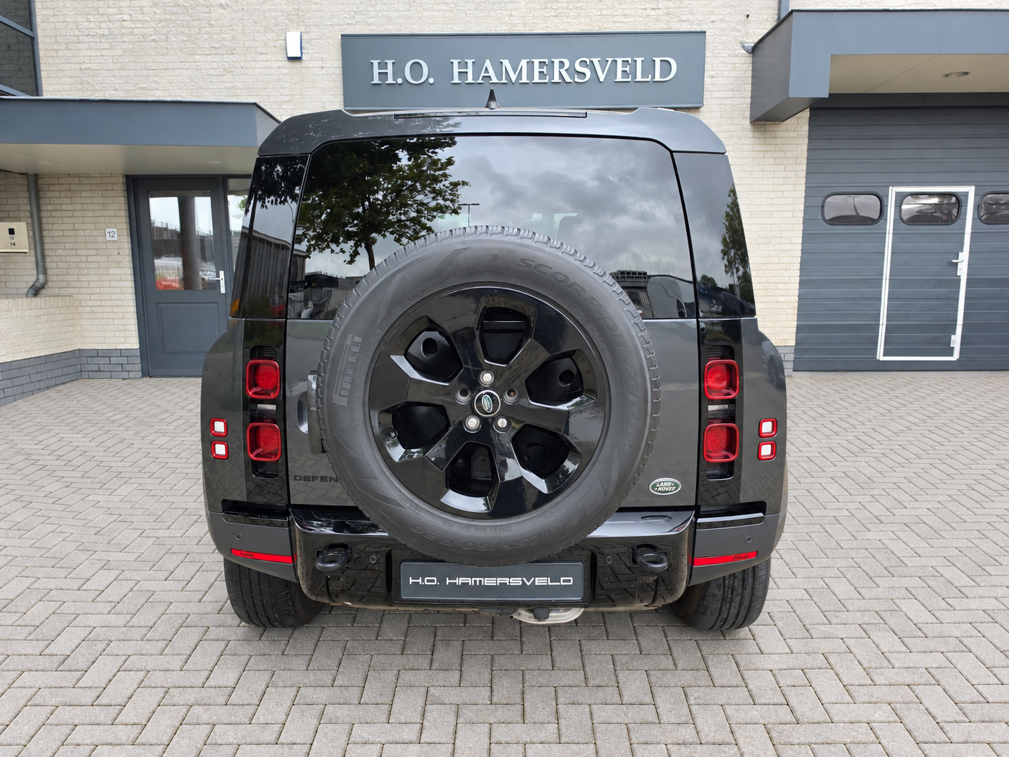 Foto van Land Rover Defender 110