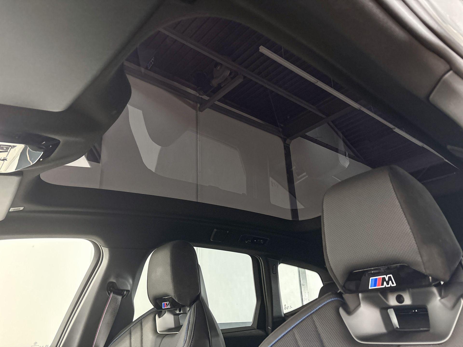Foto van BMW Ix3