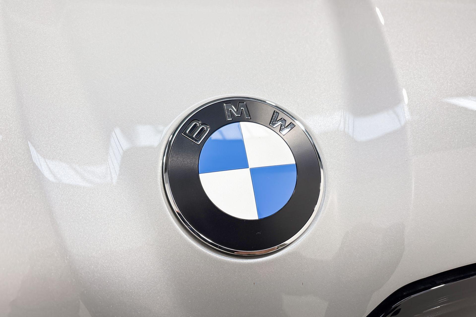 Foto van BMW Ix3